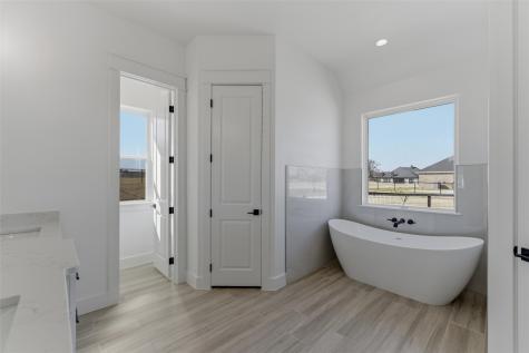 1038 Deer Island Court Azle TX 76020