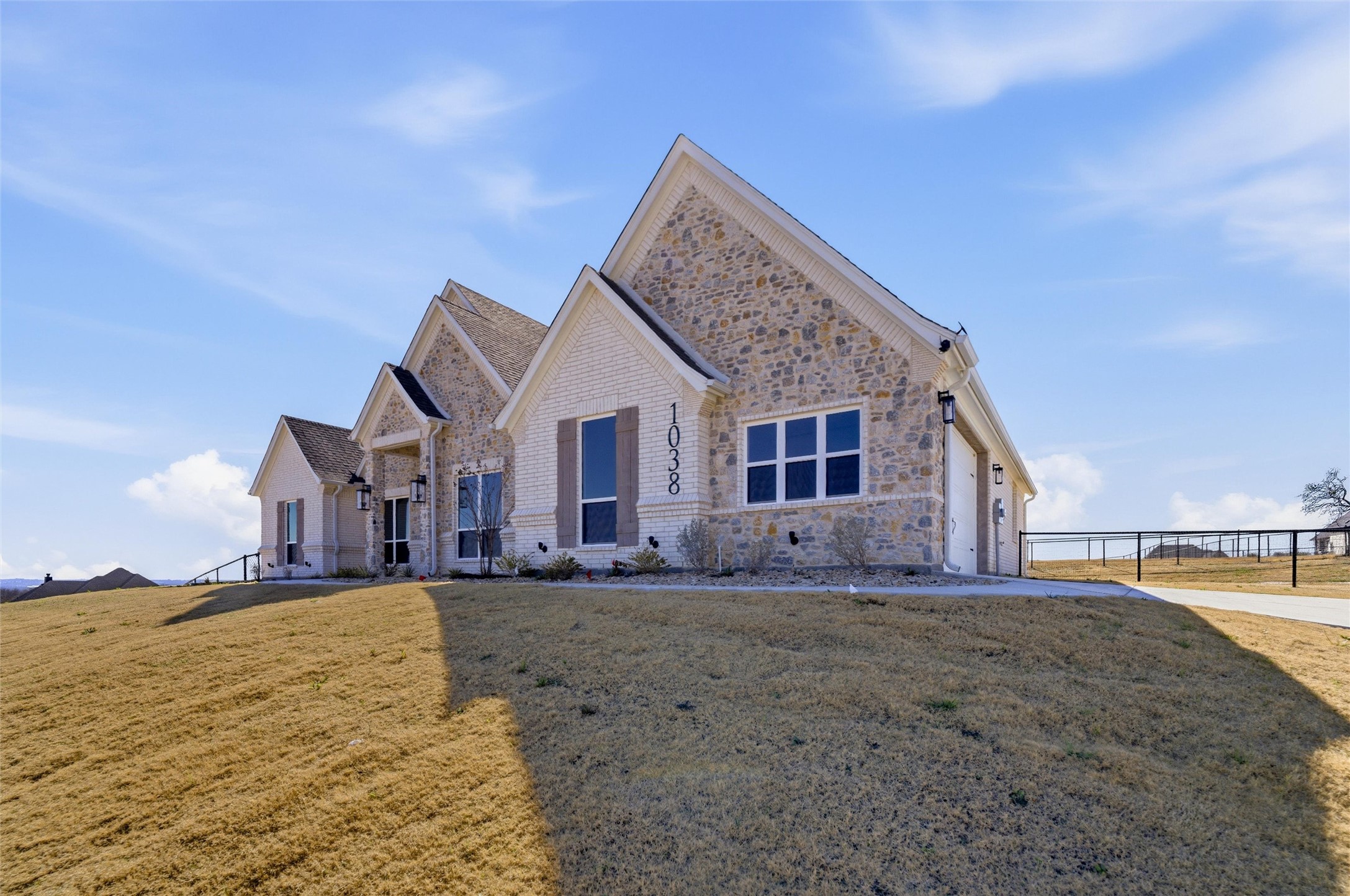 1038 Deer Island Court Azle TX 76020