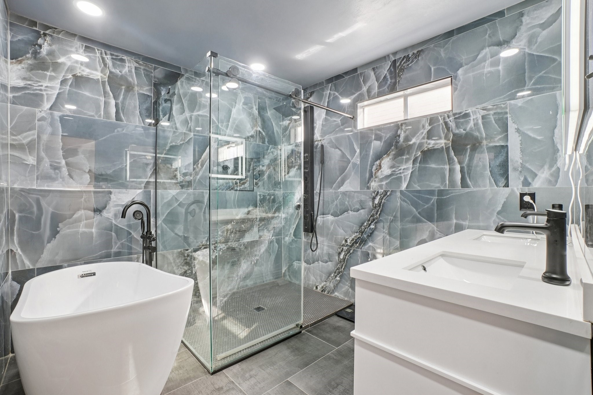 2304 Red Oak Drive Little Elm TX 75068