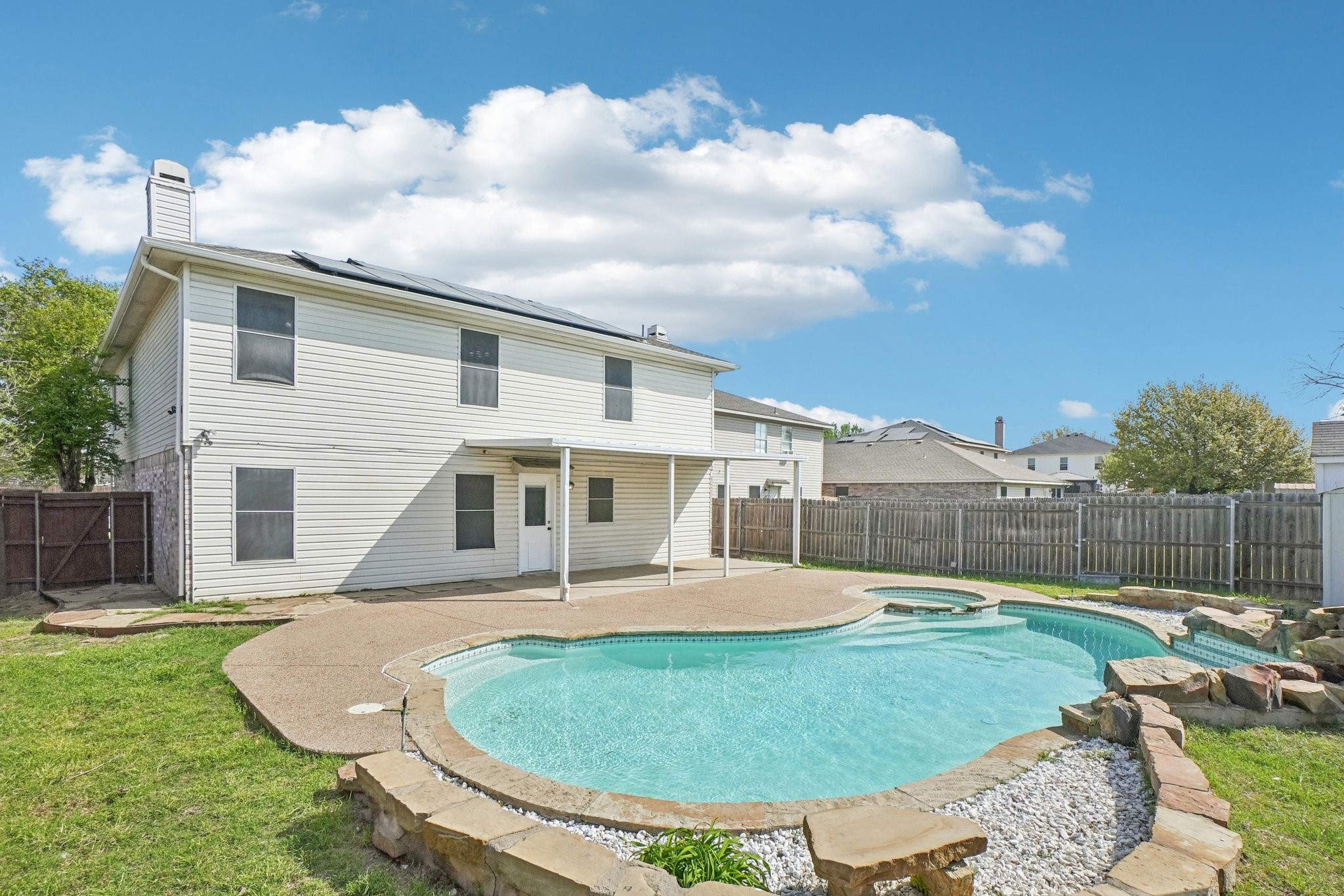 2304 Red Oak Drive Little Elm TX 75068