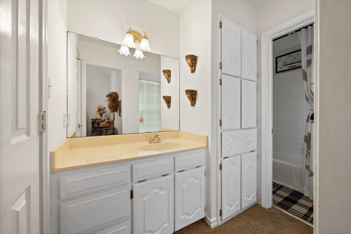 2 Sunset Lane Fort Worth TX 76108
