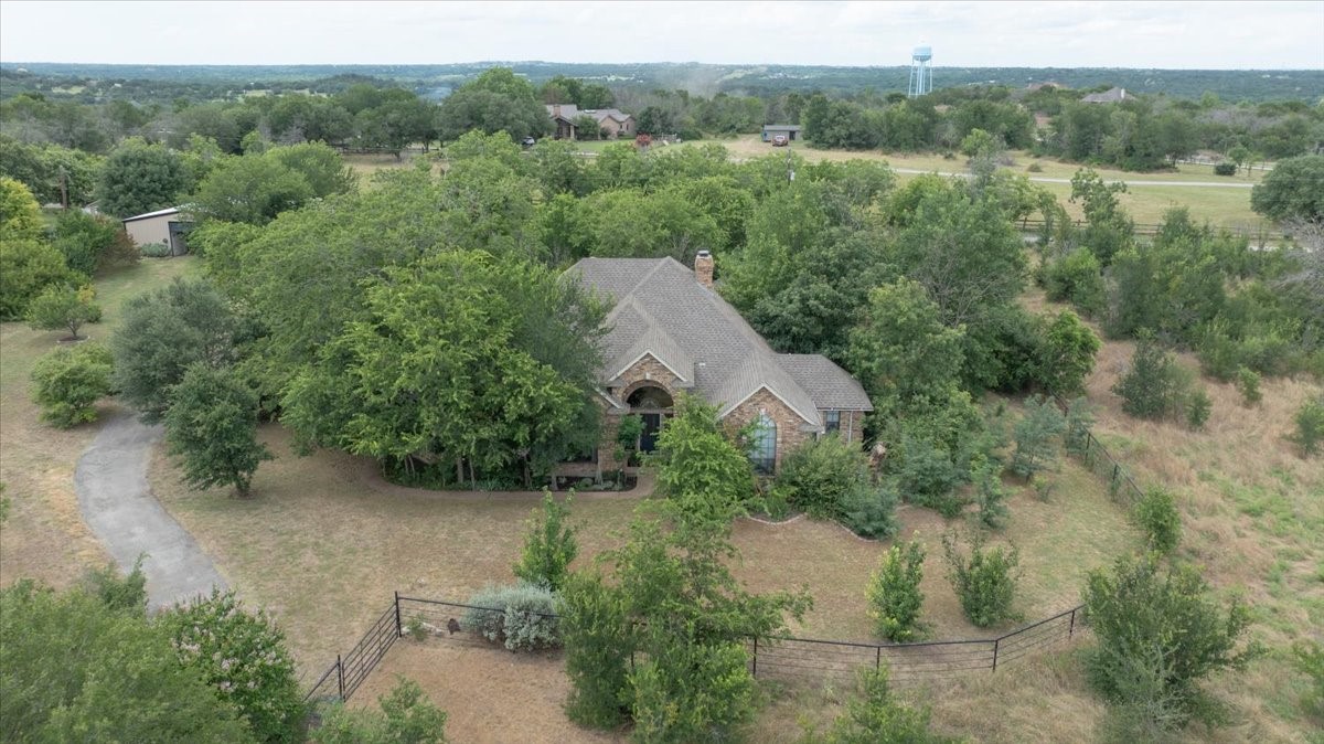2 Sunset Lane Fort Worth TX 76108