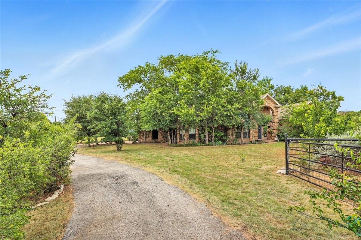 2 Sunset Lane Fort Worth TX 76108