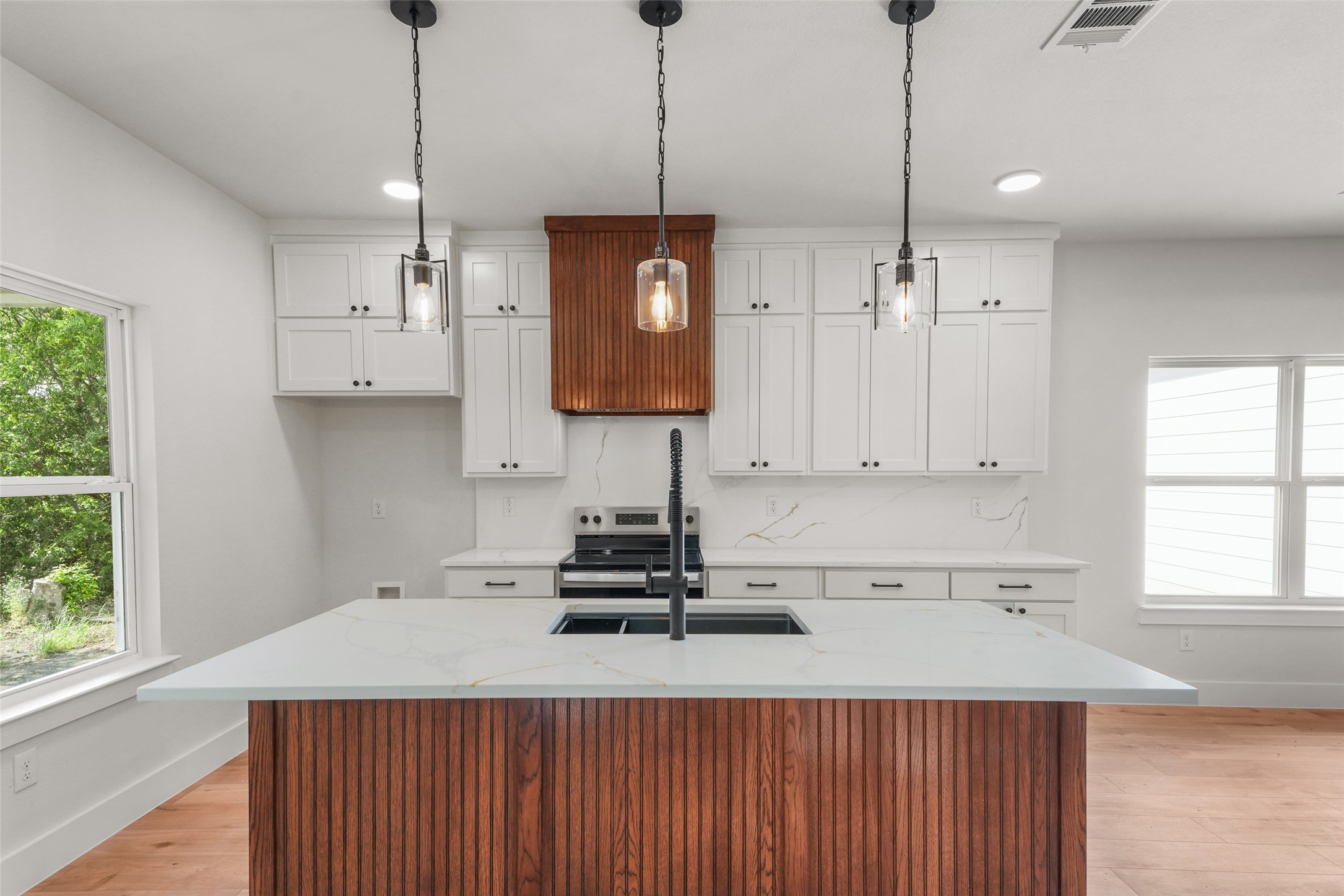 206 S Fm 308 Milford TX 76670