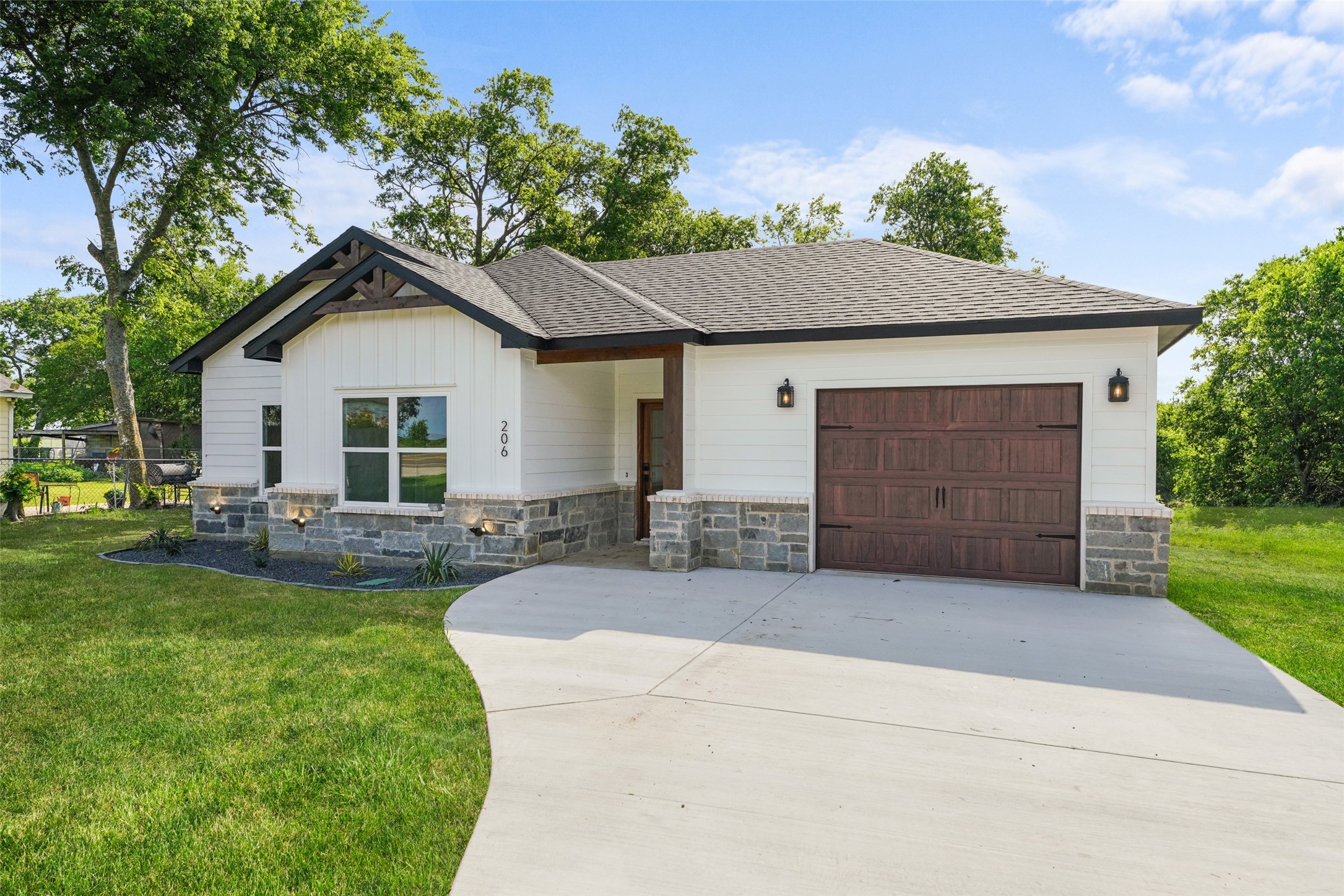 206 S Fm 308 Milford TX 76670