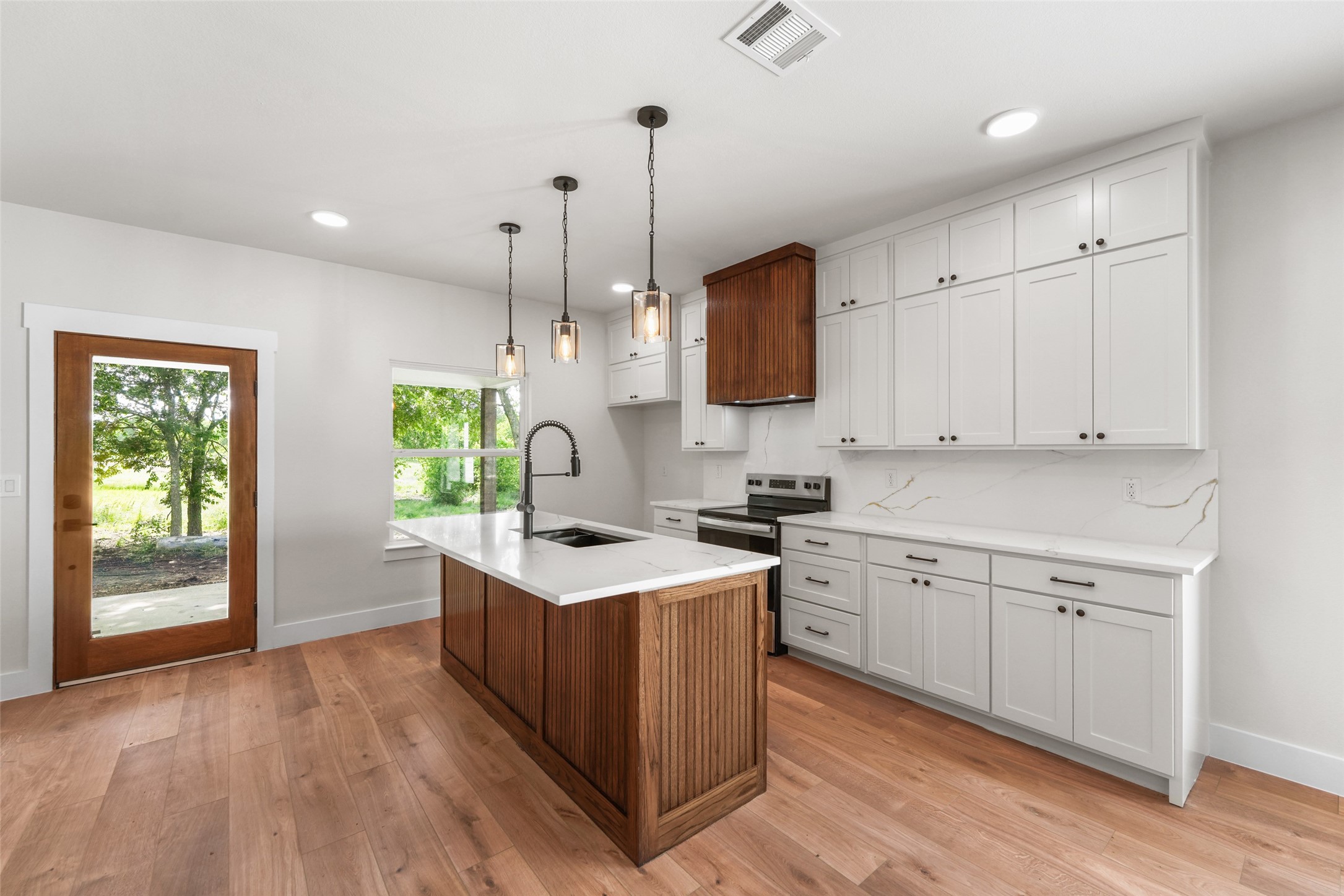 206 S Fm 308 Milford TX 76670