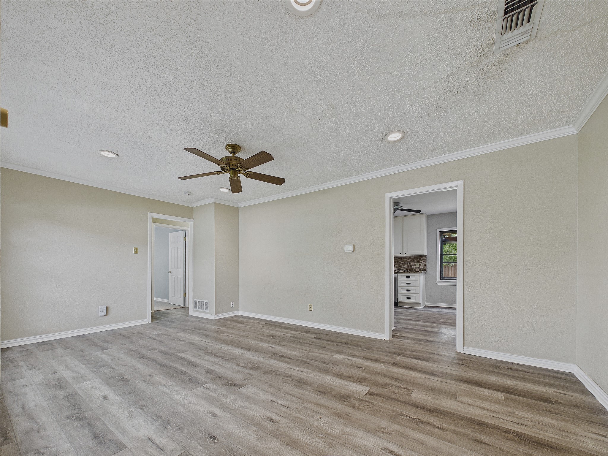 2310 Ridgewood Street Irving TX 75062