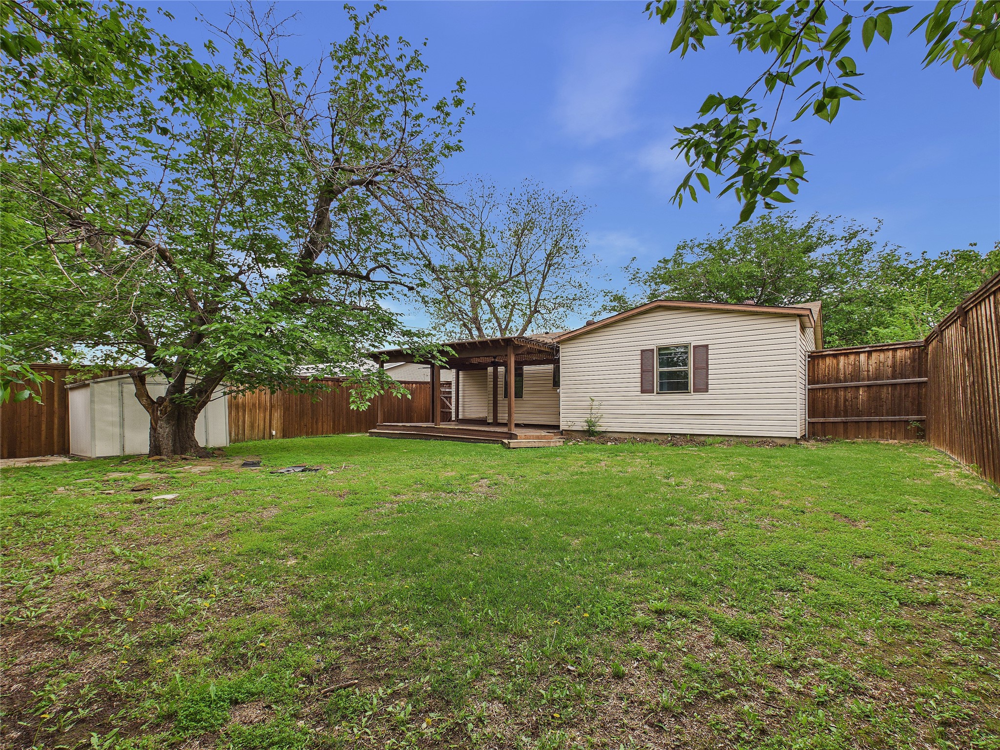 2310 Ridgewood Street Irving TX 75062