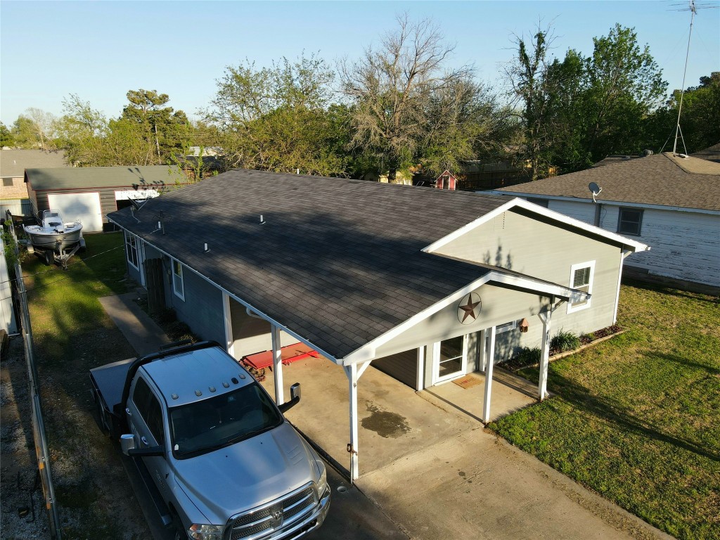 411 Summit Avenue Collinsville TX 76233