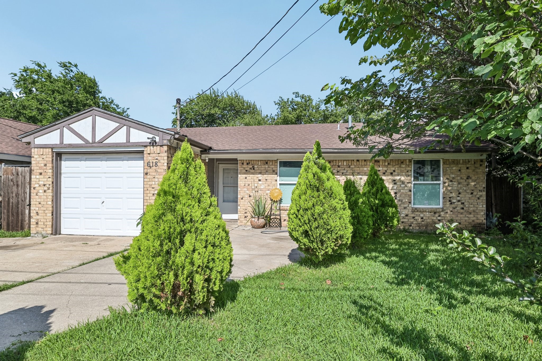 618 SE 3rd Street Grand Prairie TX 75051