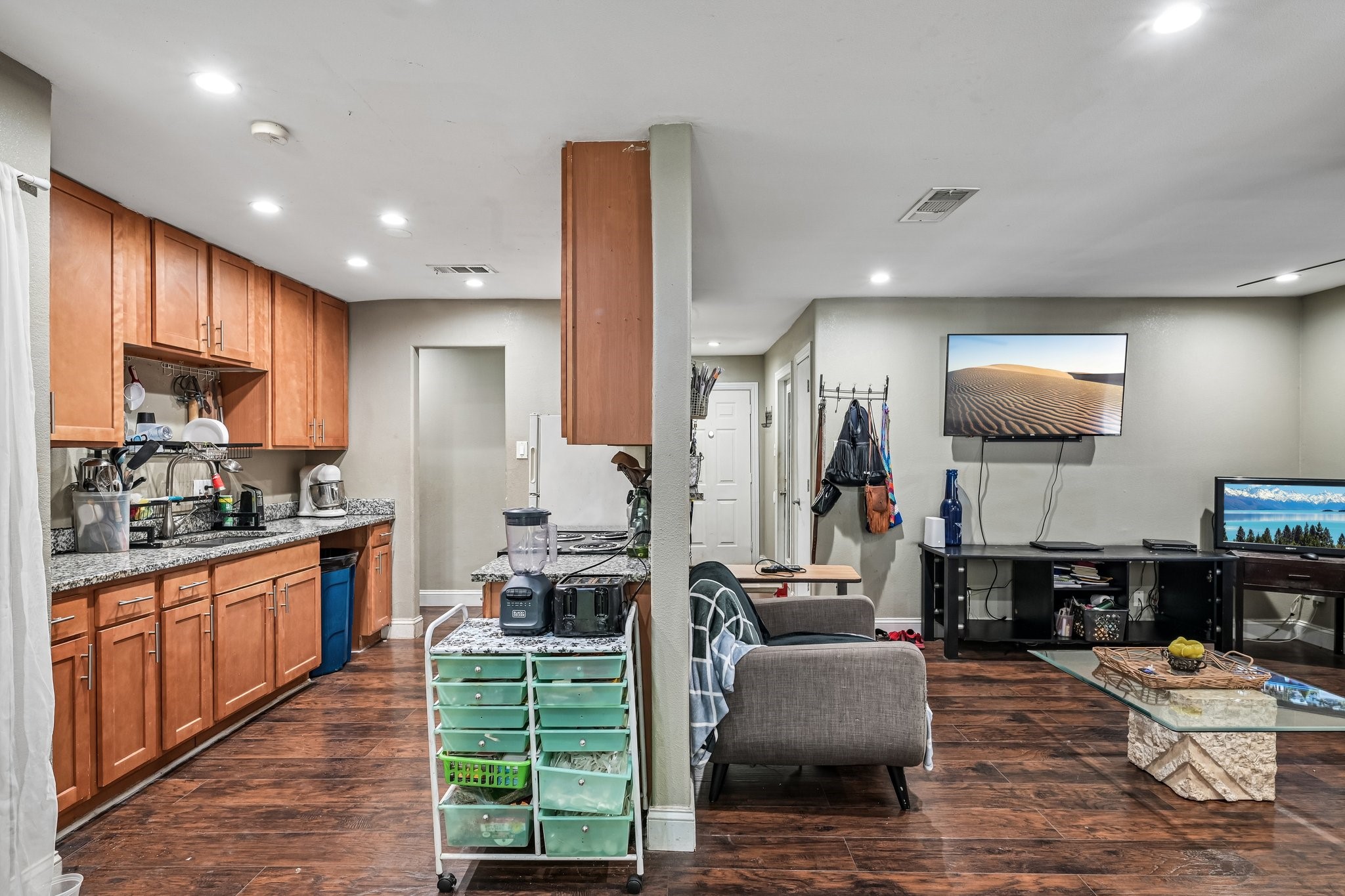 618 SE 3rd Street Grand Prairie TX 75051