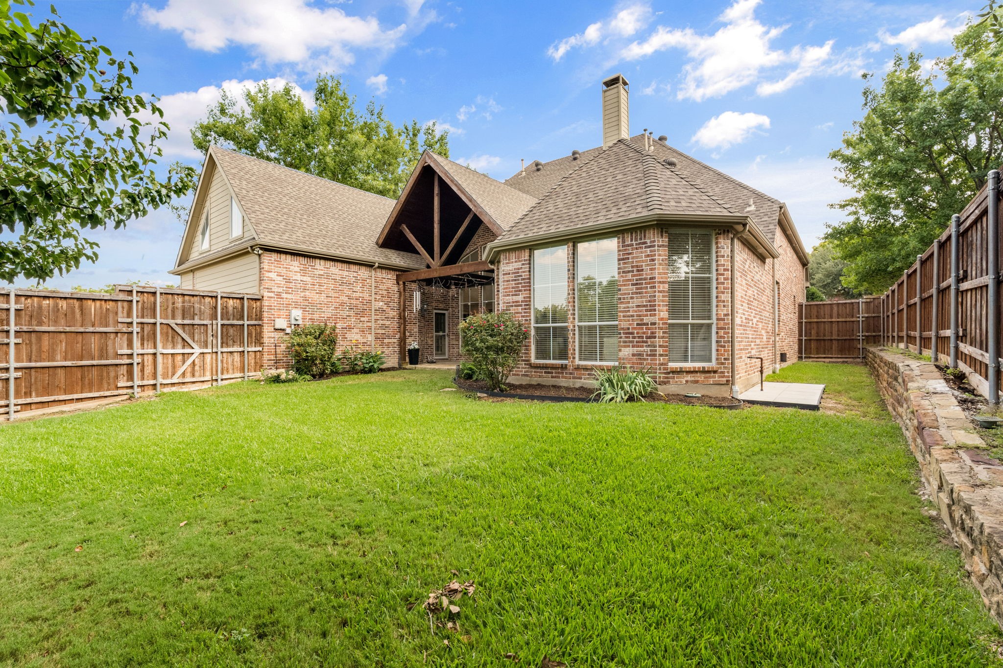 4821 Ravendale Drive Richardson TX 75082