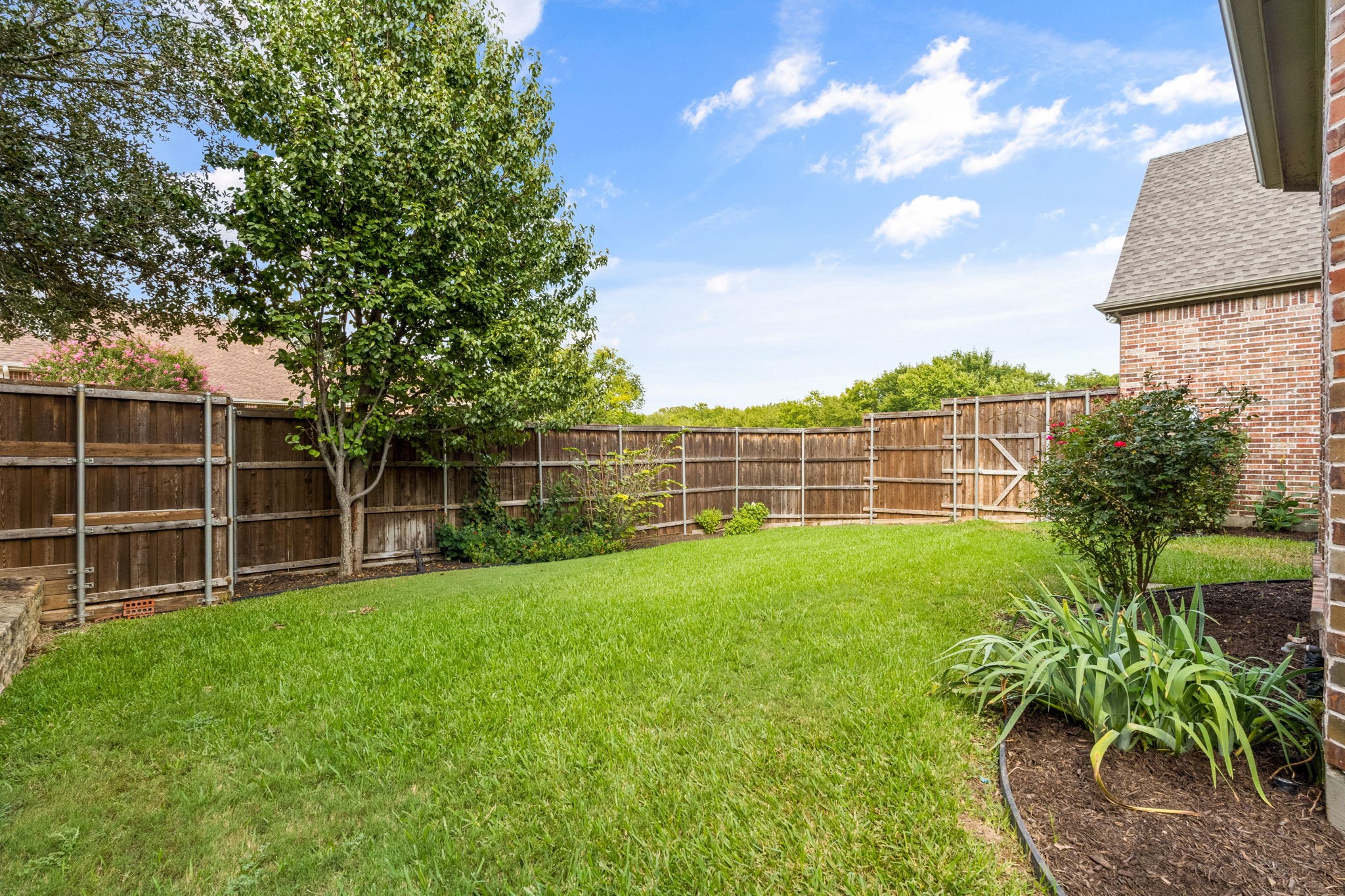 4821 Ravendale Drive Richardson TX 75082