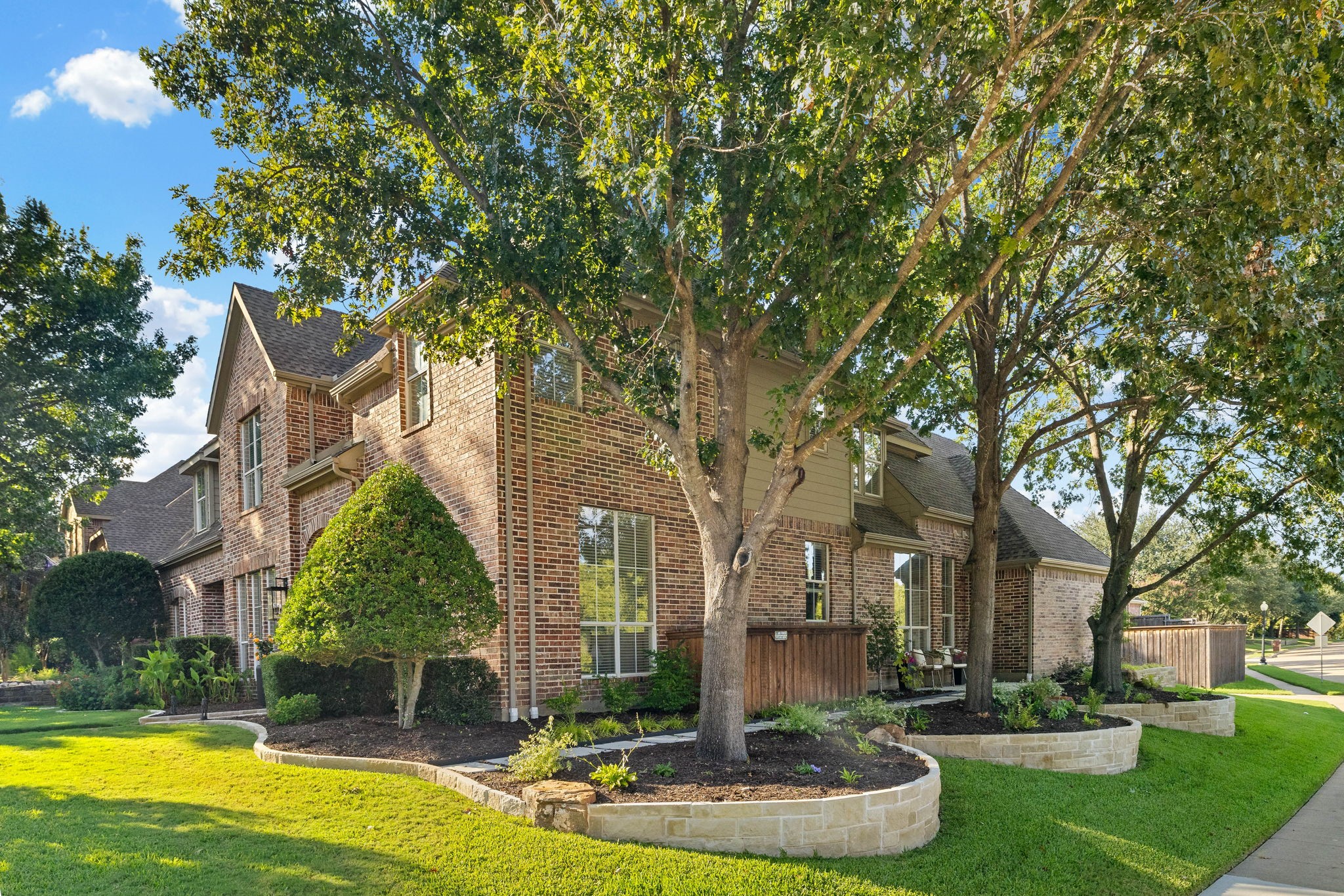 4821 Ravendale Drive Richardson TX 75082