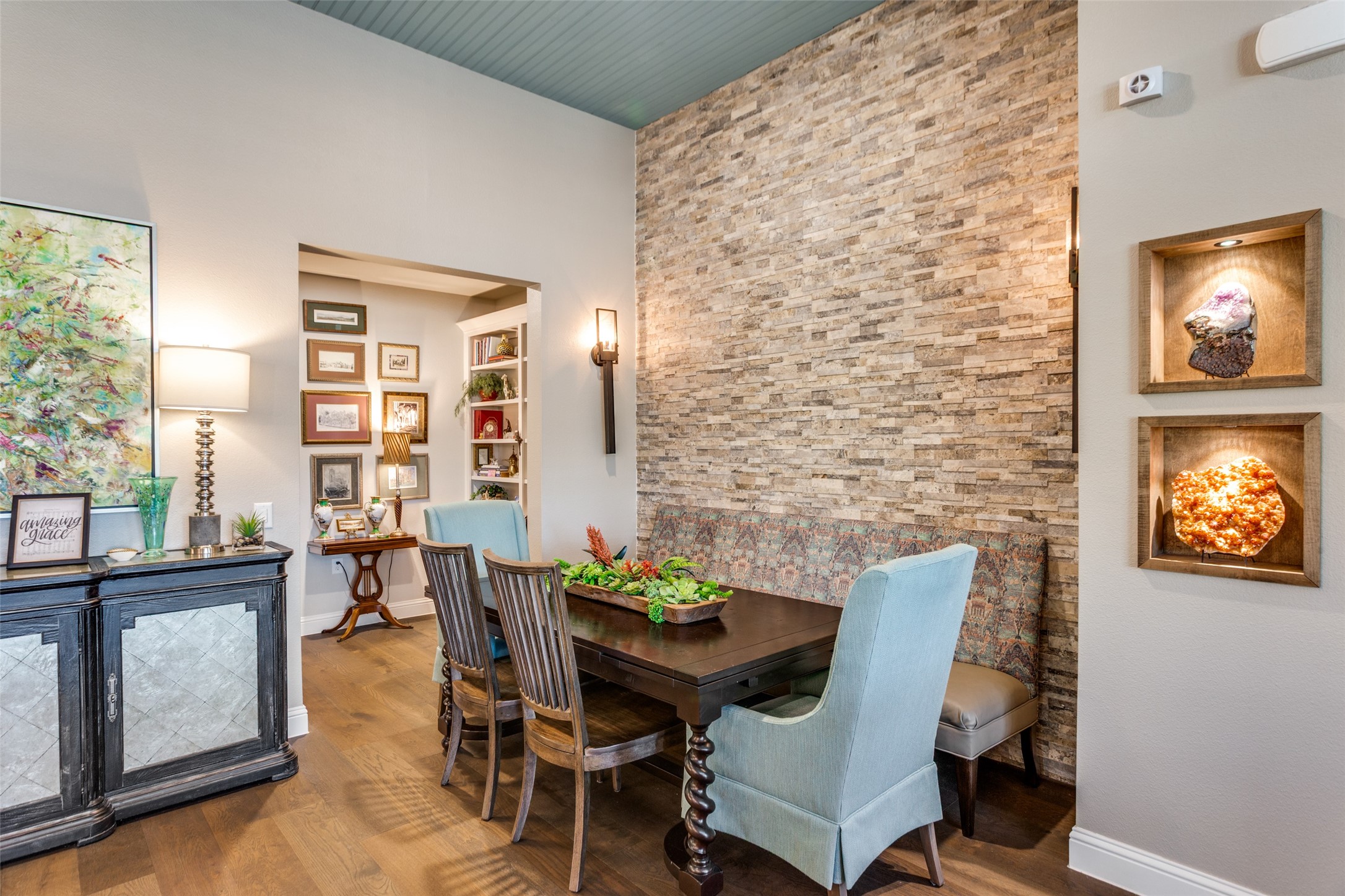 1101 Blue Bill Lane Arlington TX 76005