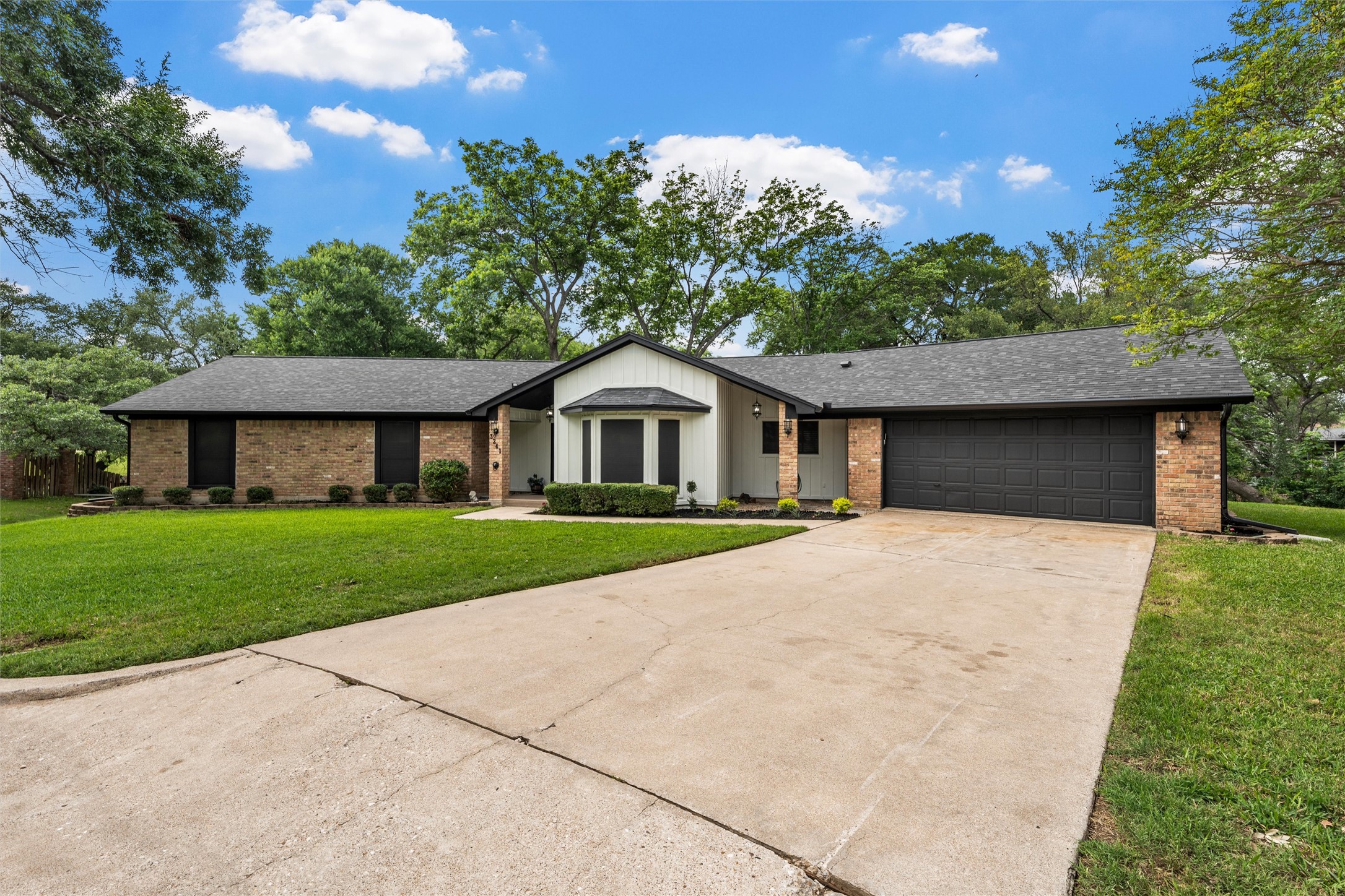 3241 Village Park Drive Waco TX 76708