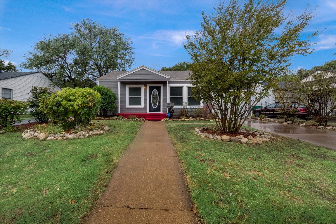 2913 Eastridge Drive Haltom City TX 76117