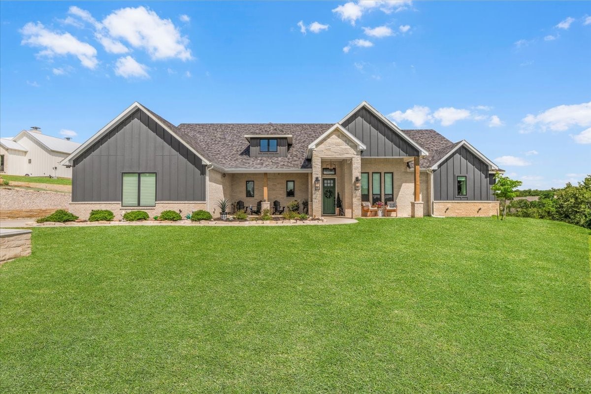 1059 Sweeney Way Weatherford TX 76087