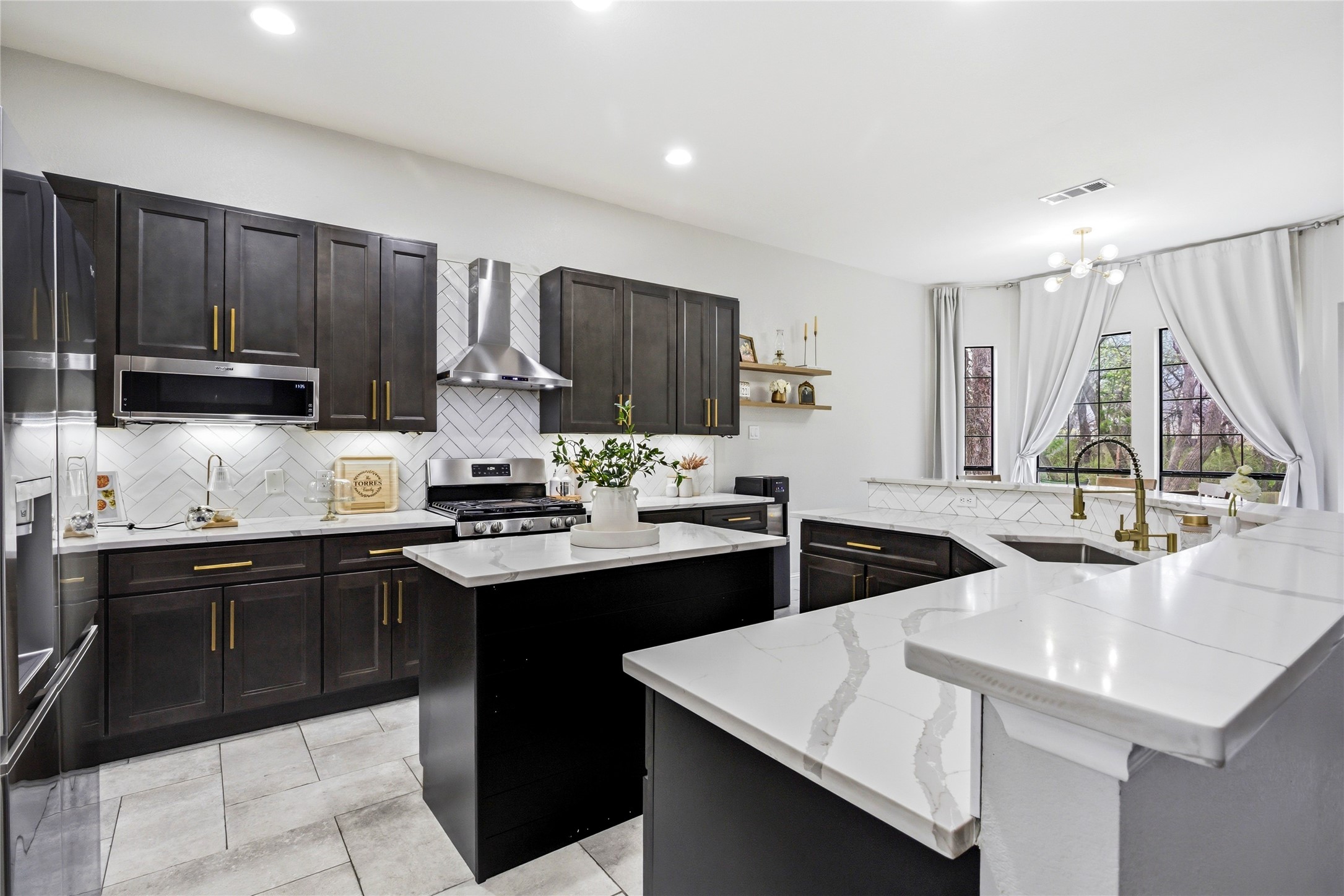822 Longmeadow Court Desoto TX 75115