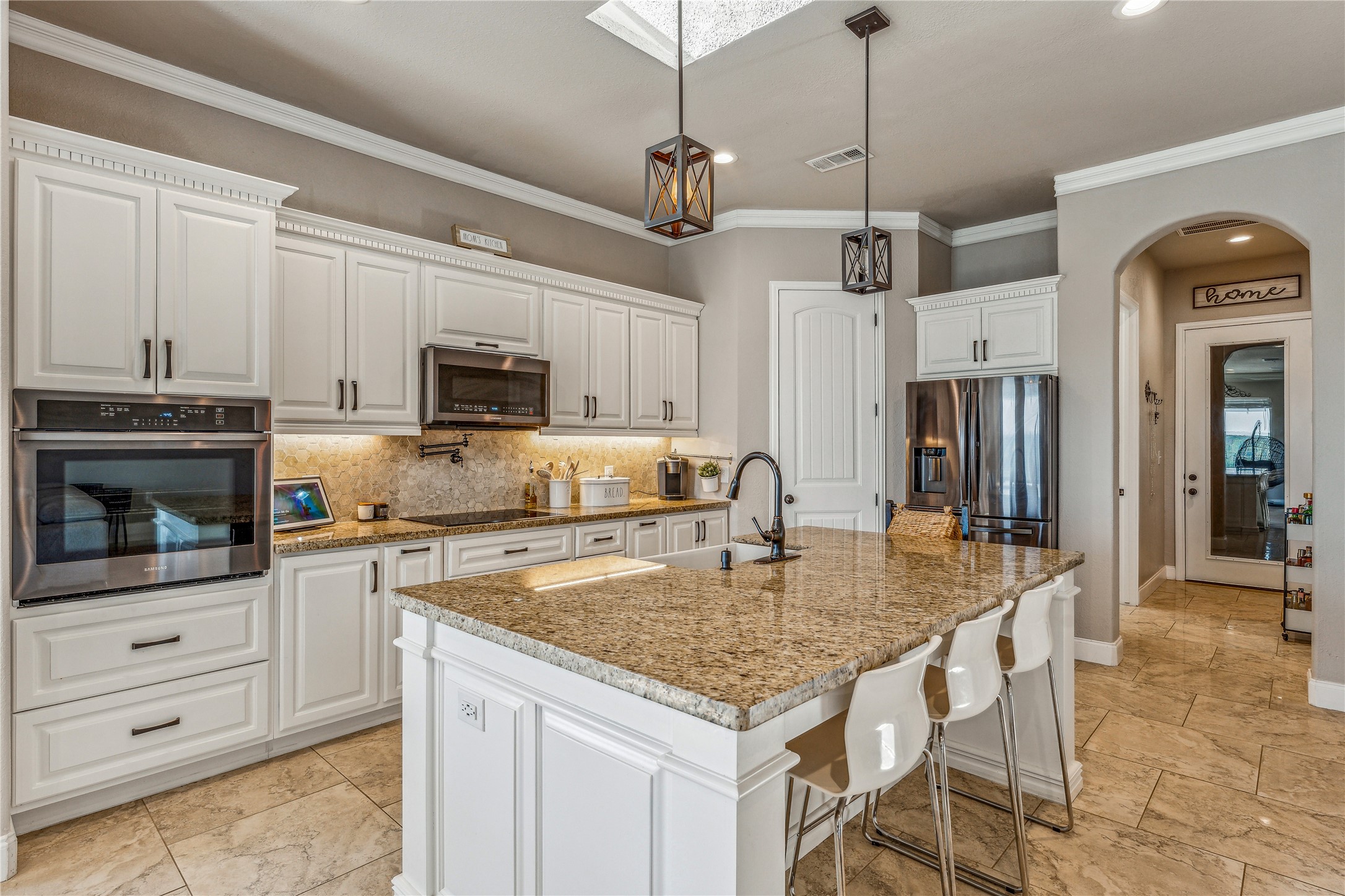 2350 Lakeside Drive Bluff Dale TX 76433