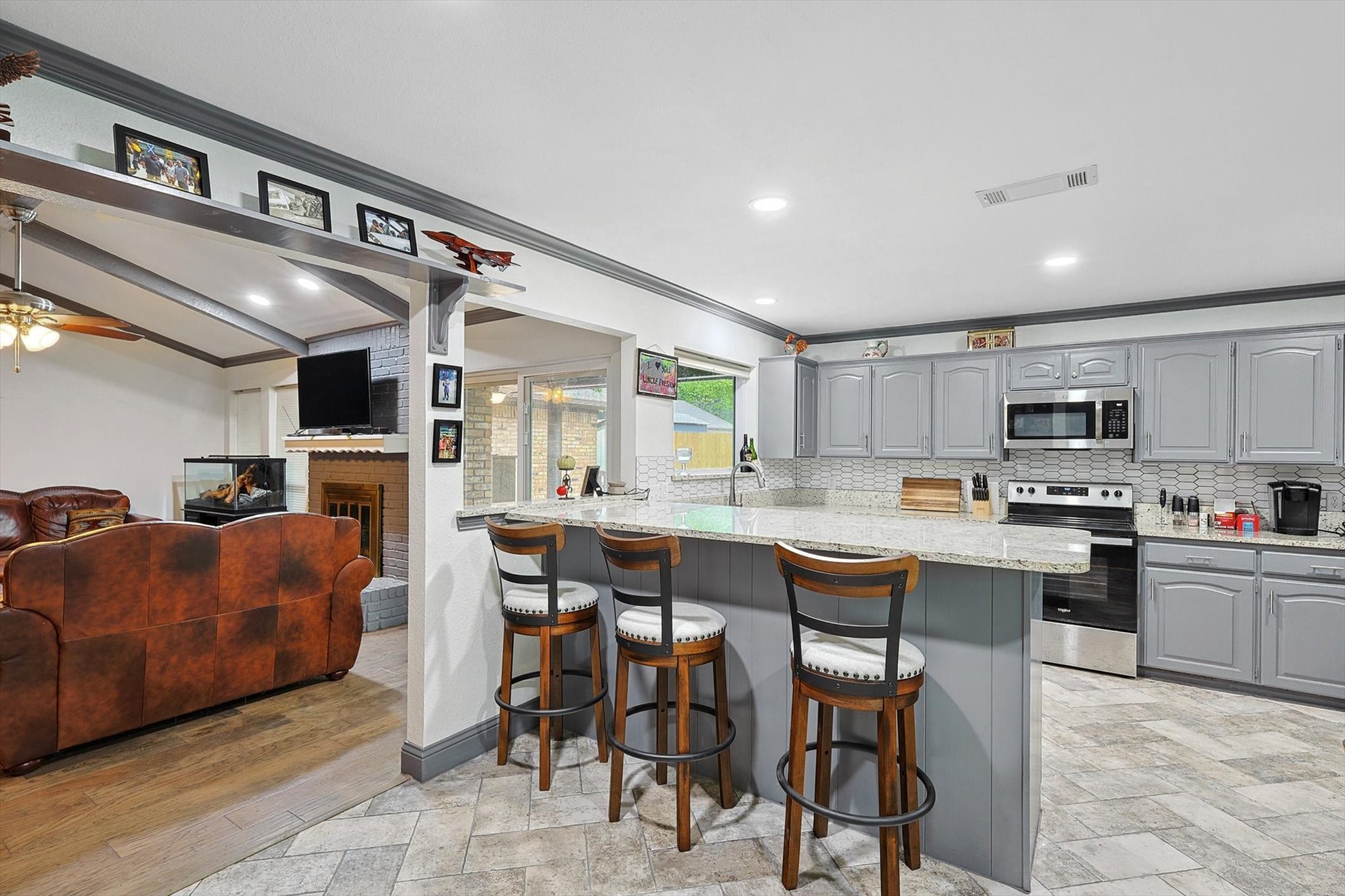 6837 Starnes Road North Richland Hills TX 76182