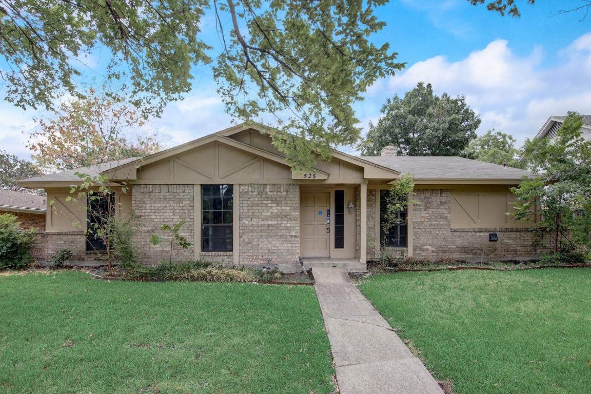 526 San Pedro Drive Garland TX 75043