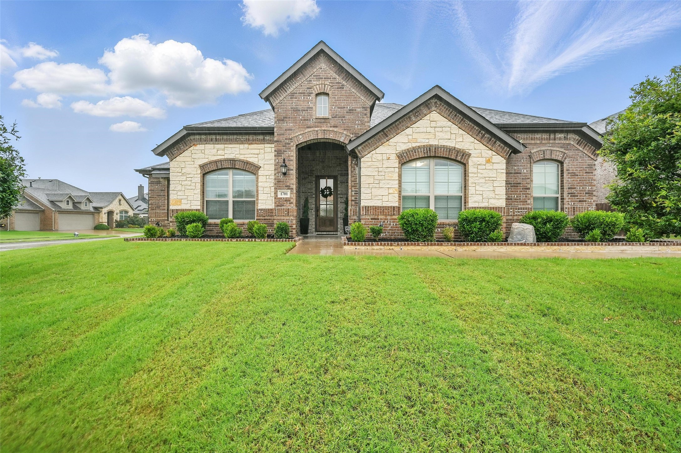 1701 Thresh Court Mansfield TX 76063