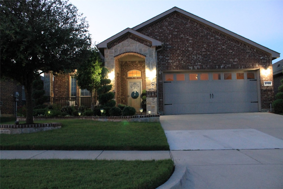 5109 Glen Meadow Drive Arlington TX 76001