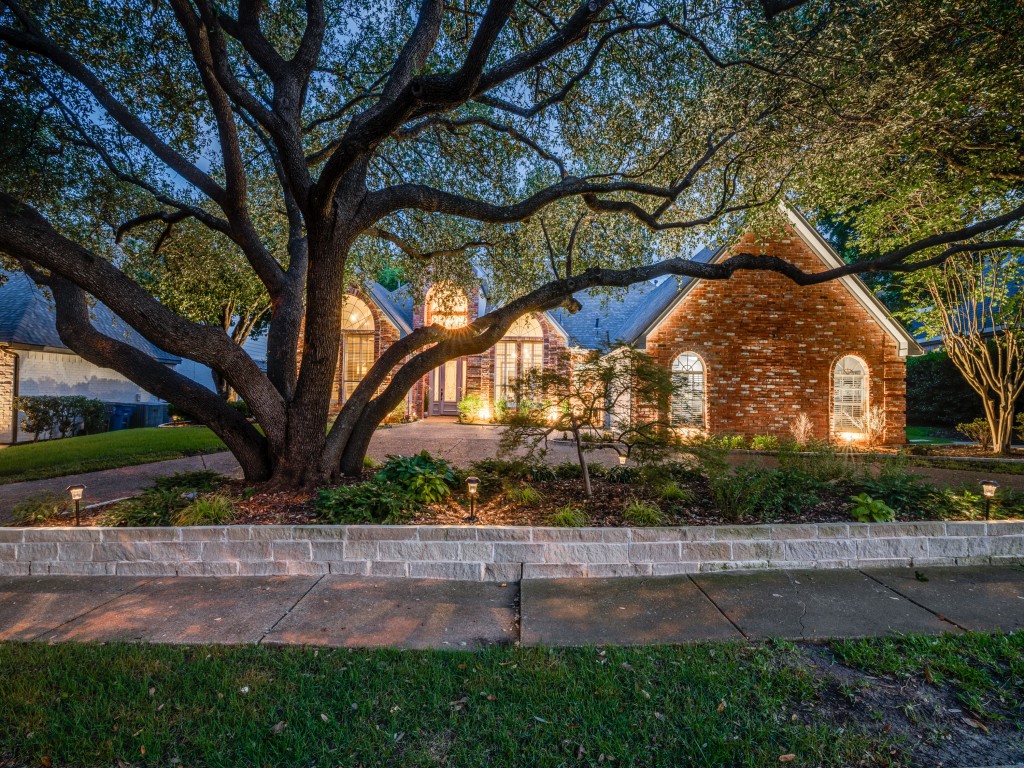 1109 Shadetree Lane Allen TX 75013
