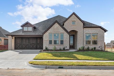 2725 Richard Street Burleson TX 76028