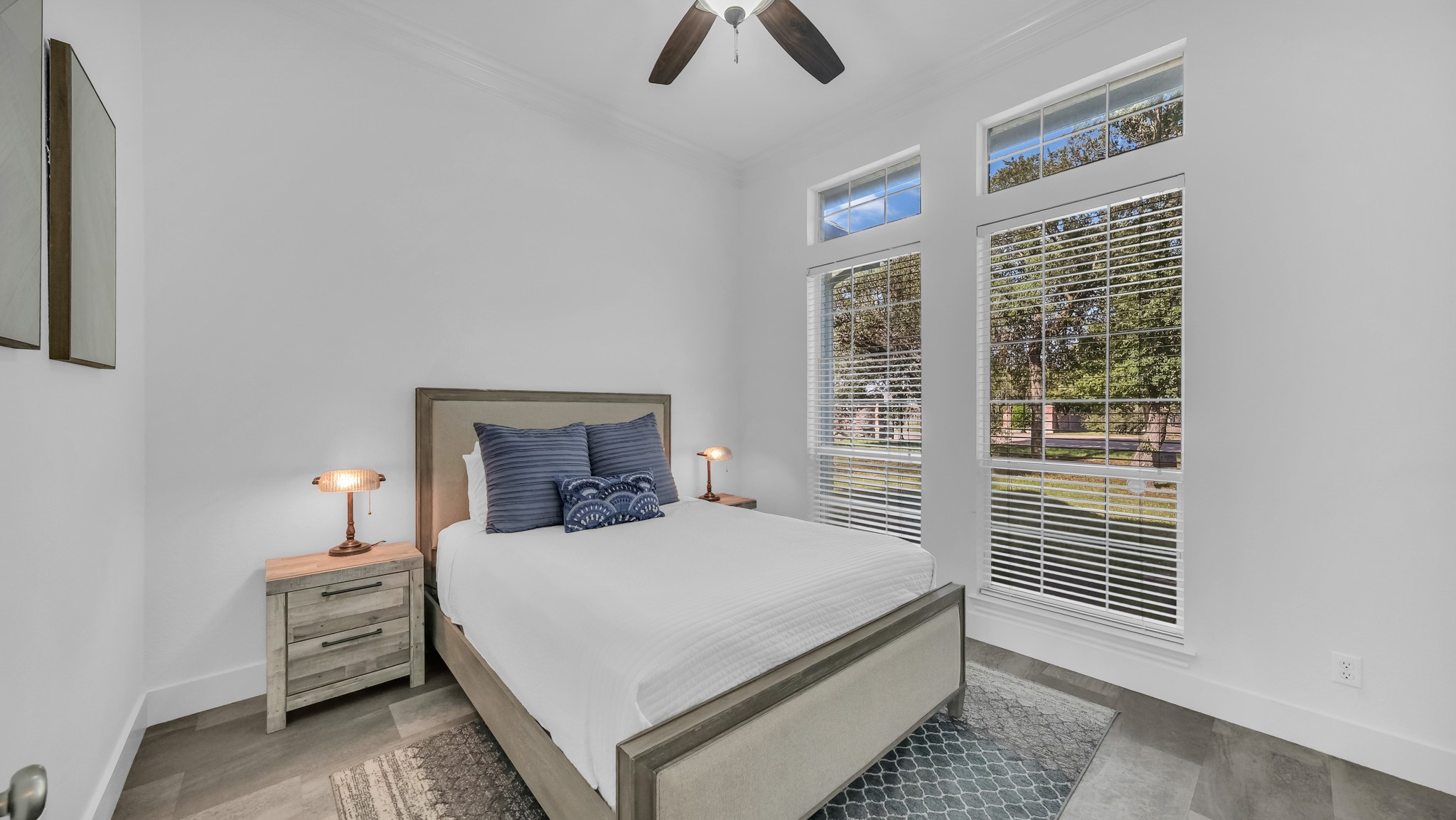 100 Oakview Drive Hudson Oaks TX 76087