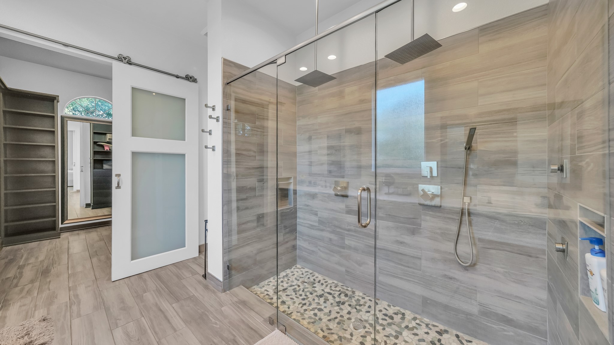 100 Oakview Drive Hudson Oaks TX 76087