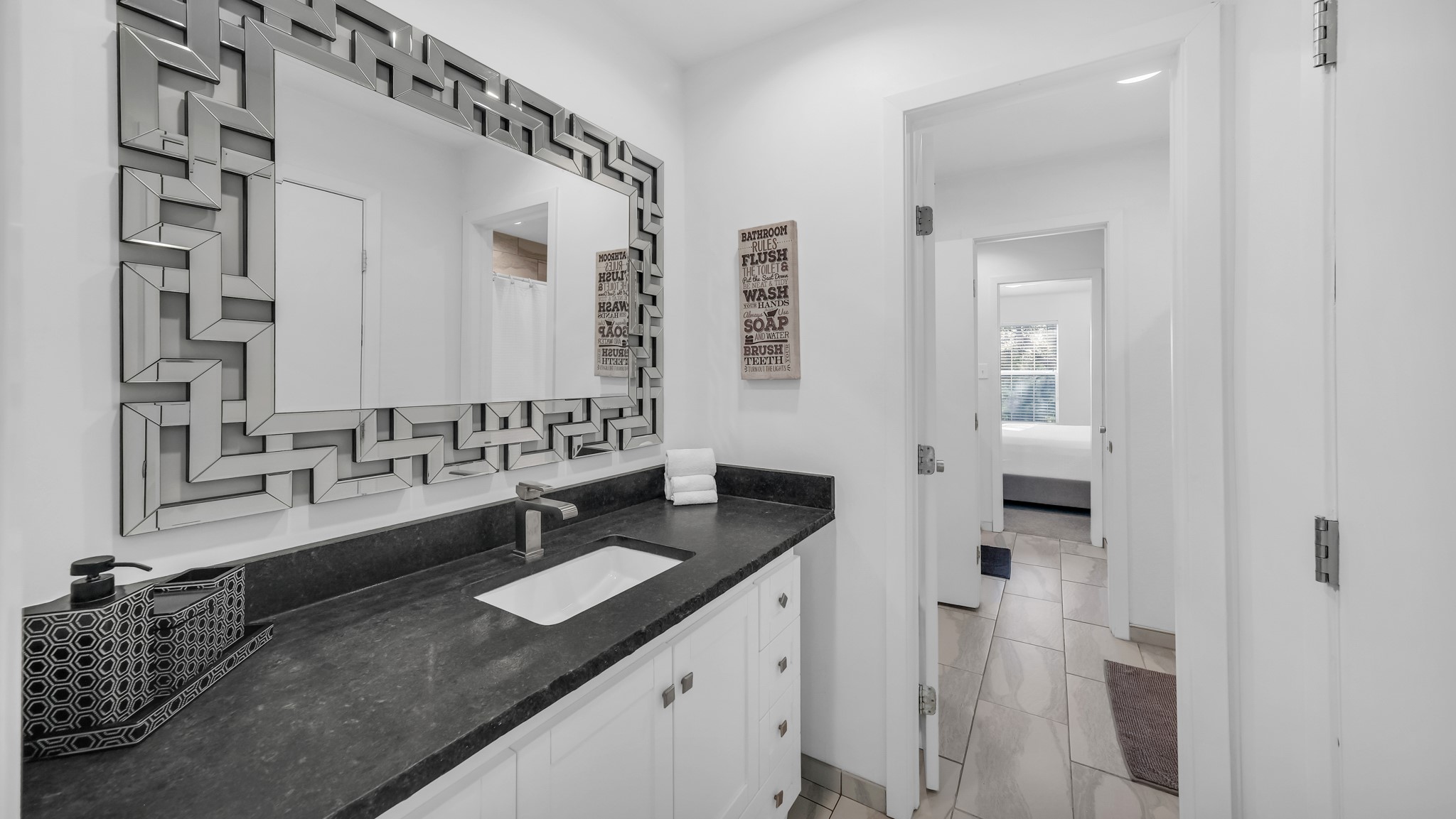 100 Oakview Drive Hudson Oaks TX 76087