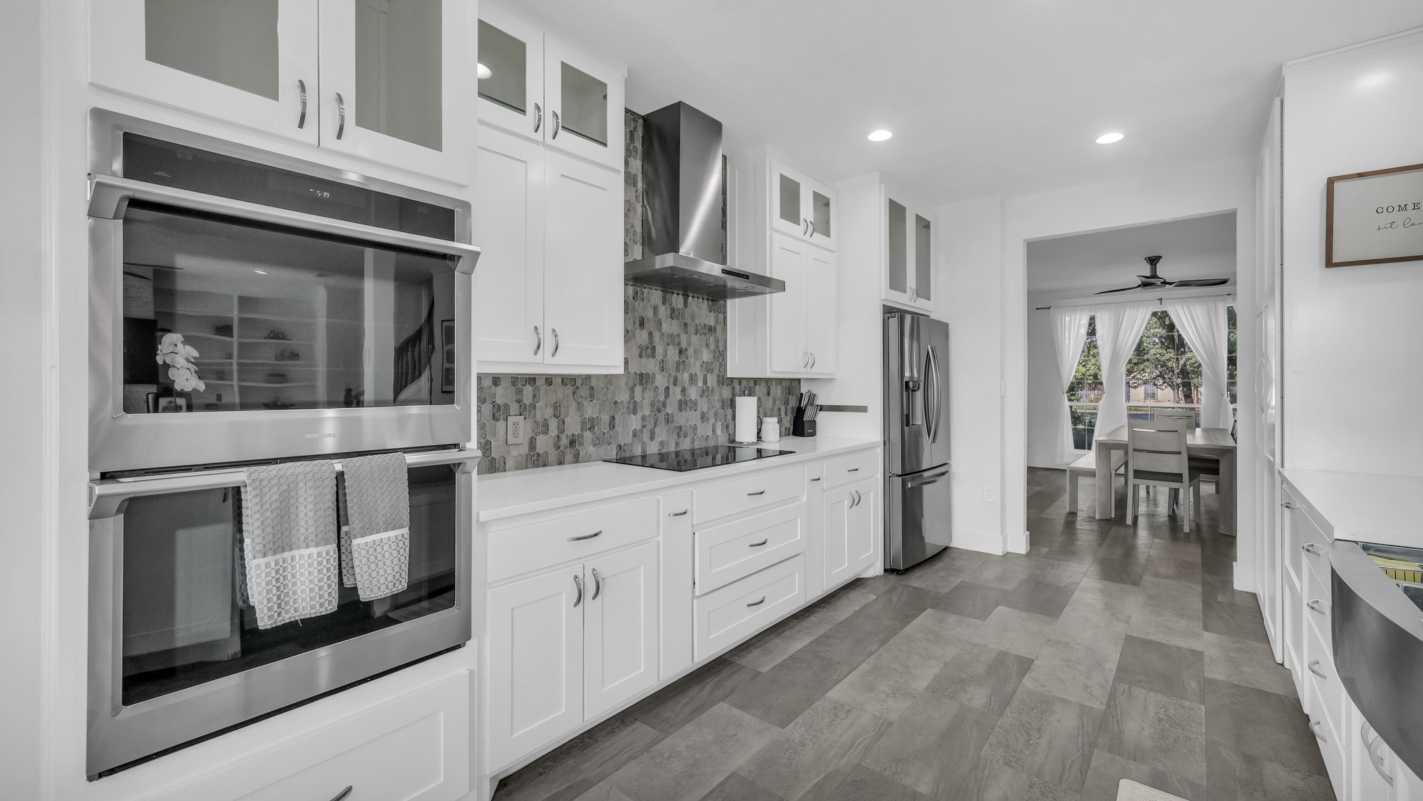 100 Oakview Drive Hudson Oaks TX 76087