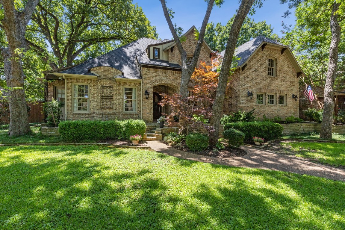 2805 Hidden Forest Drive Mckinney TX 75072