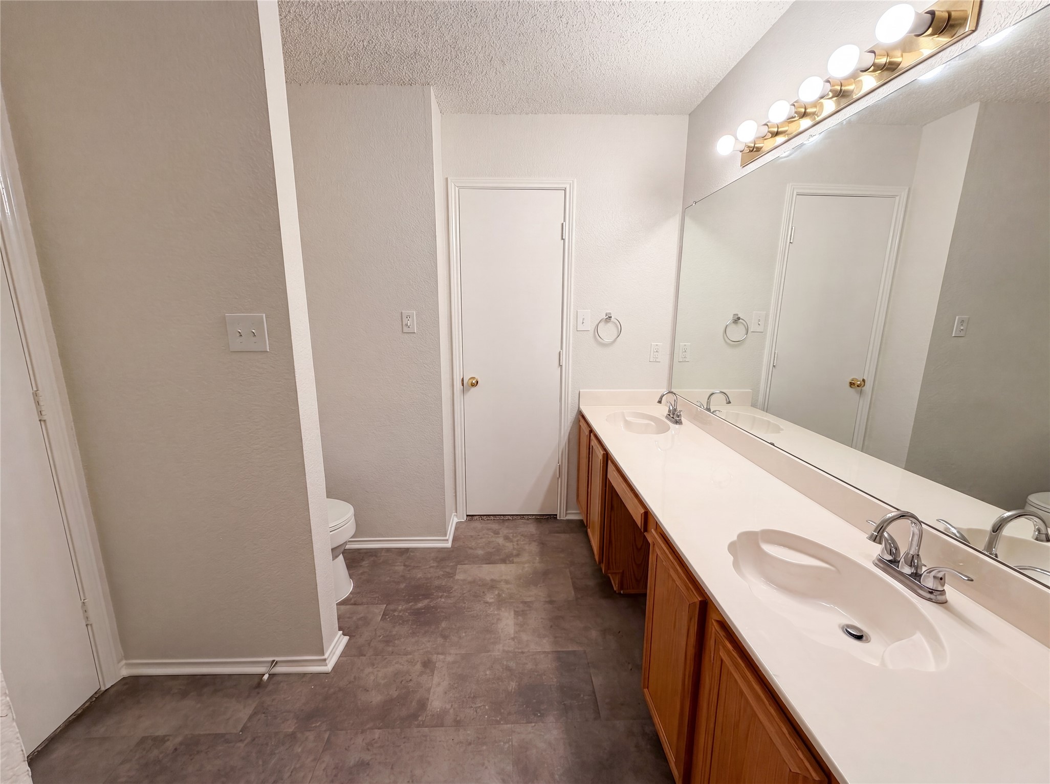 10304 Pondwood Drive Dallas TX 75217