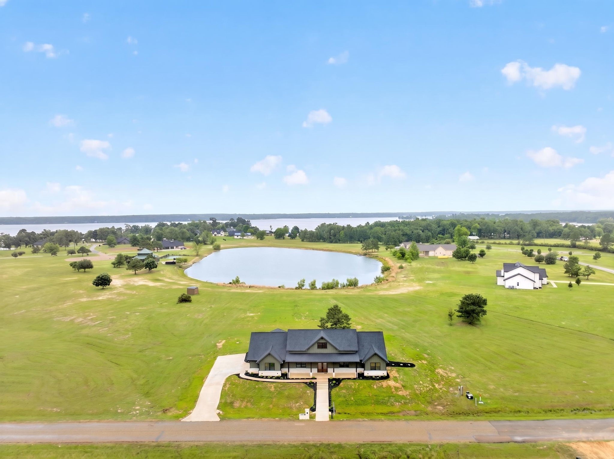 242 Private Road 2712 Mt Pleasant TX 75455
