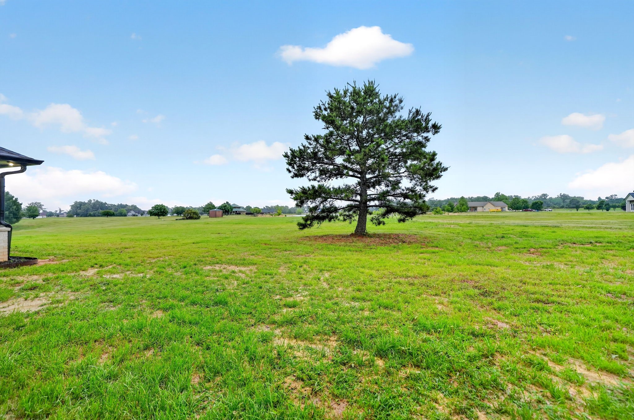 242 Private Road 2712 Mt Pleasant TX 75455