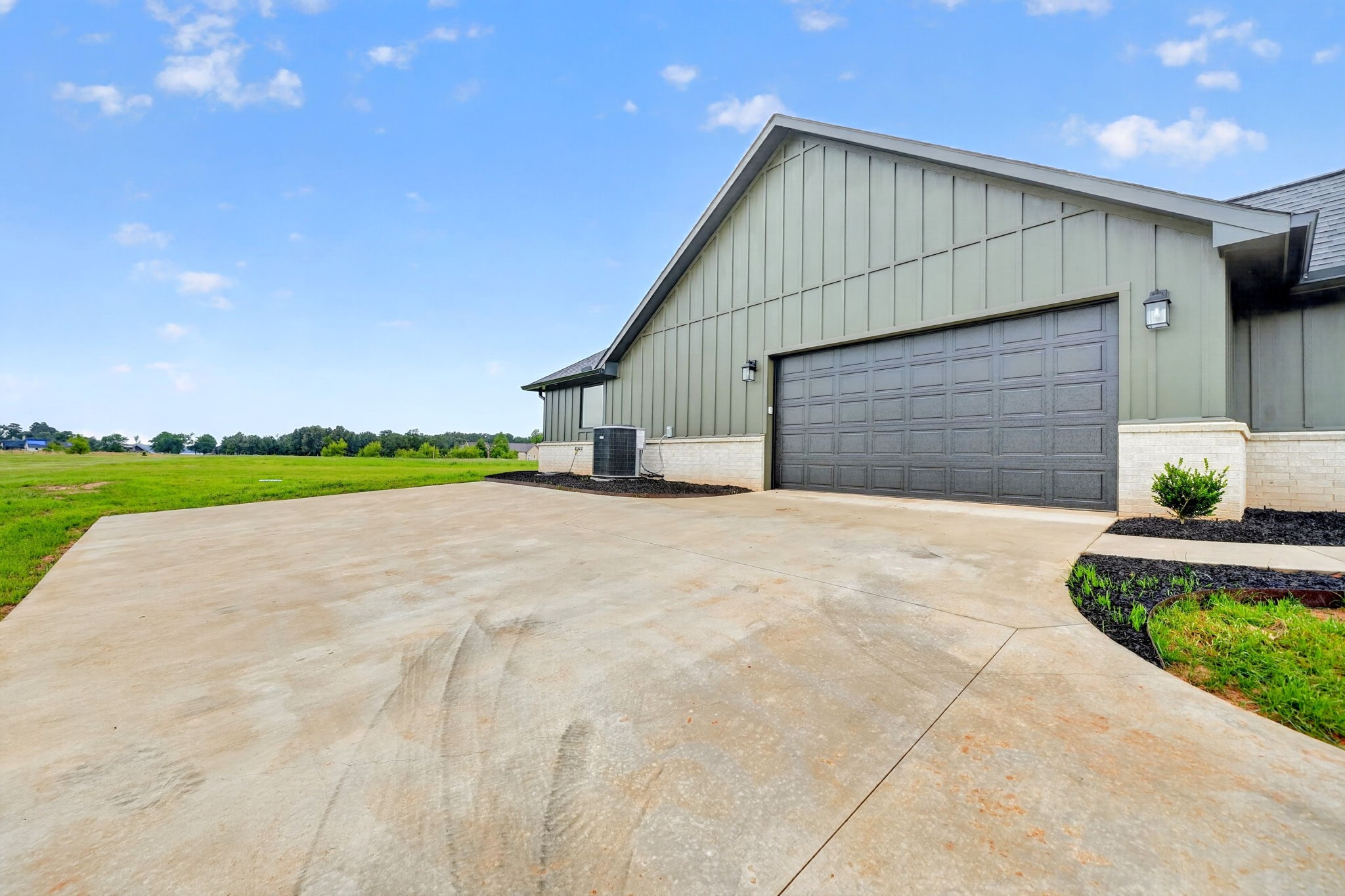 242 Private Road 2712 Mt Pleasant TX 75455