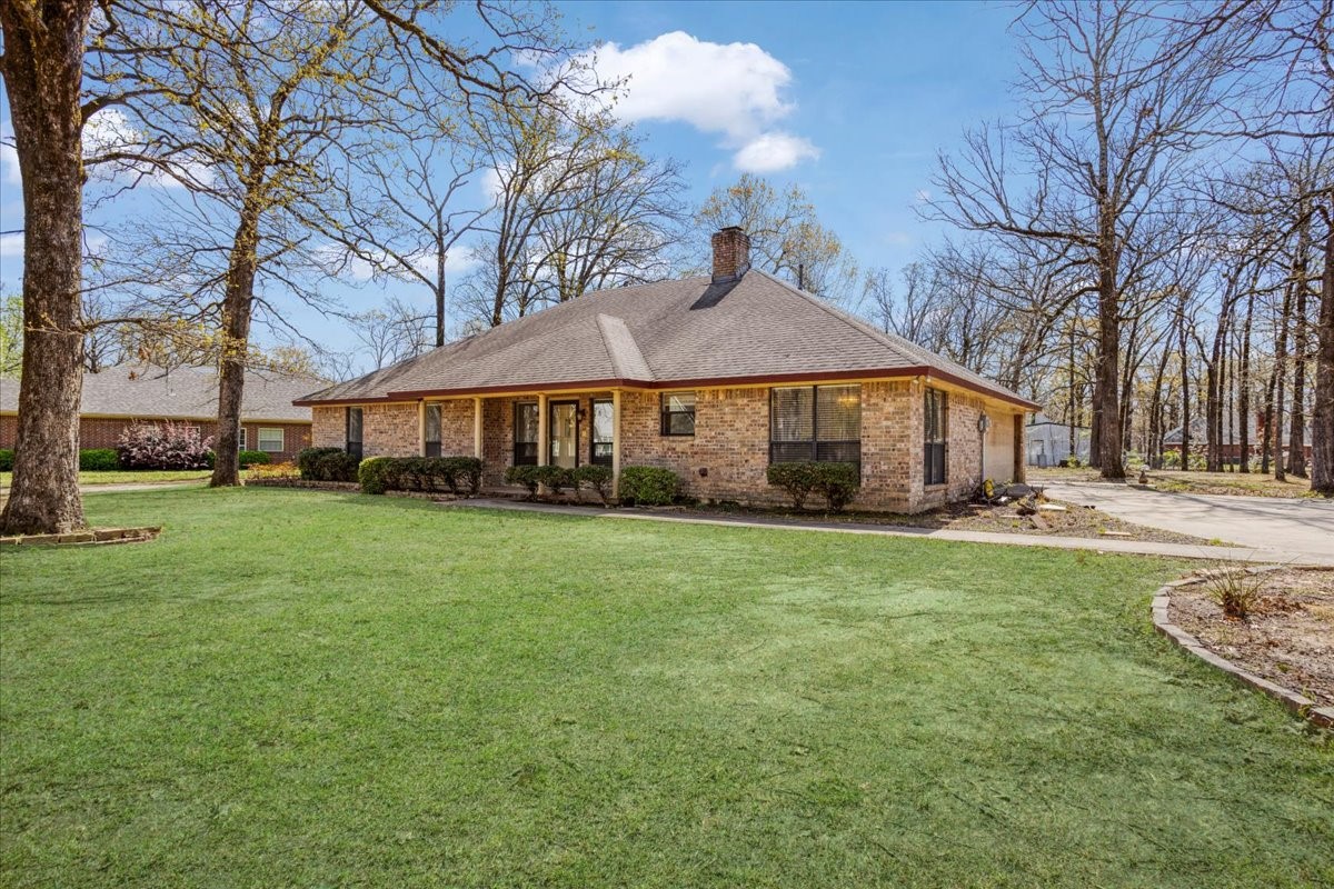 225 Red Oak Lane Powderly TX 75473