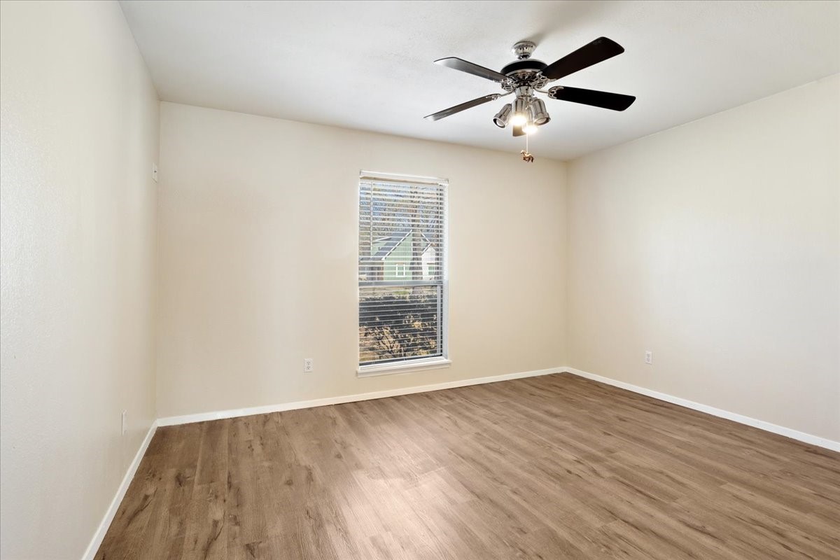 225 Red Oak Lane Powderly TX 75473