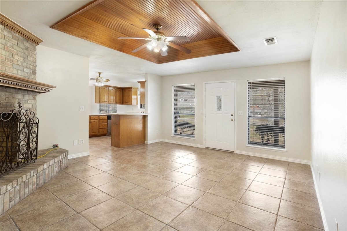 225 Red Oak Lane Powderly TX 75473