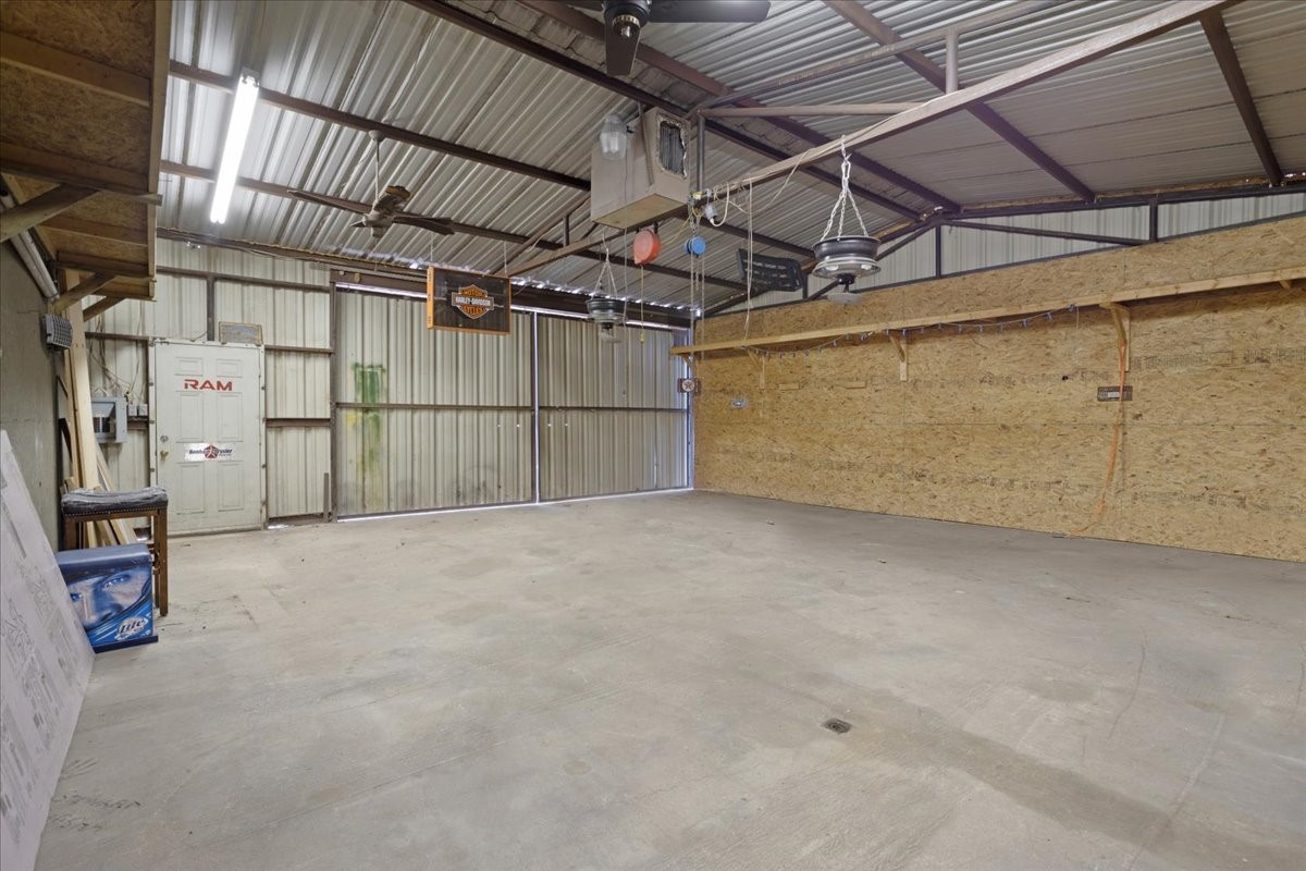 225 Red Oak Lane Powderly TX 75473