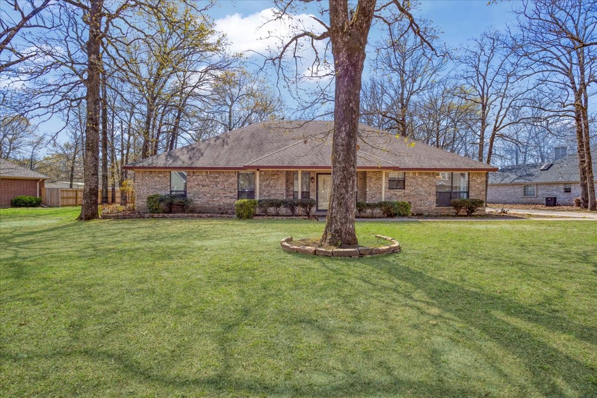225 Red Oak Lane Powderly TX 75473