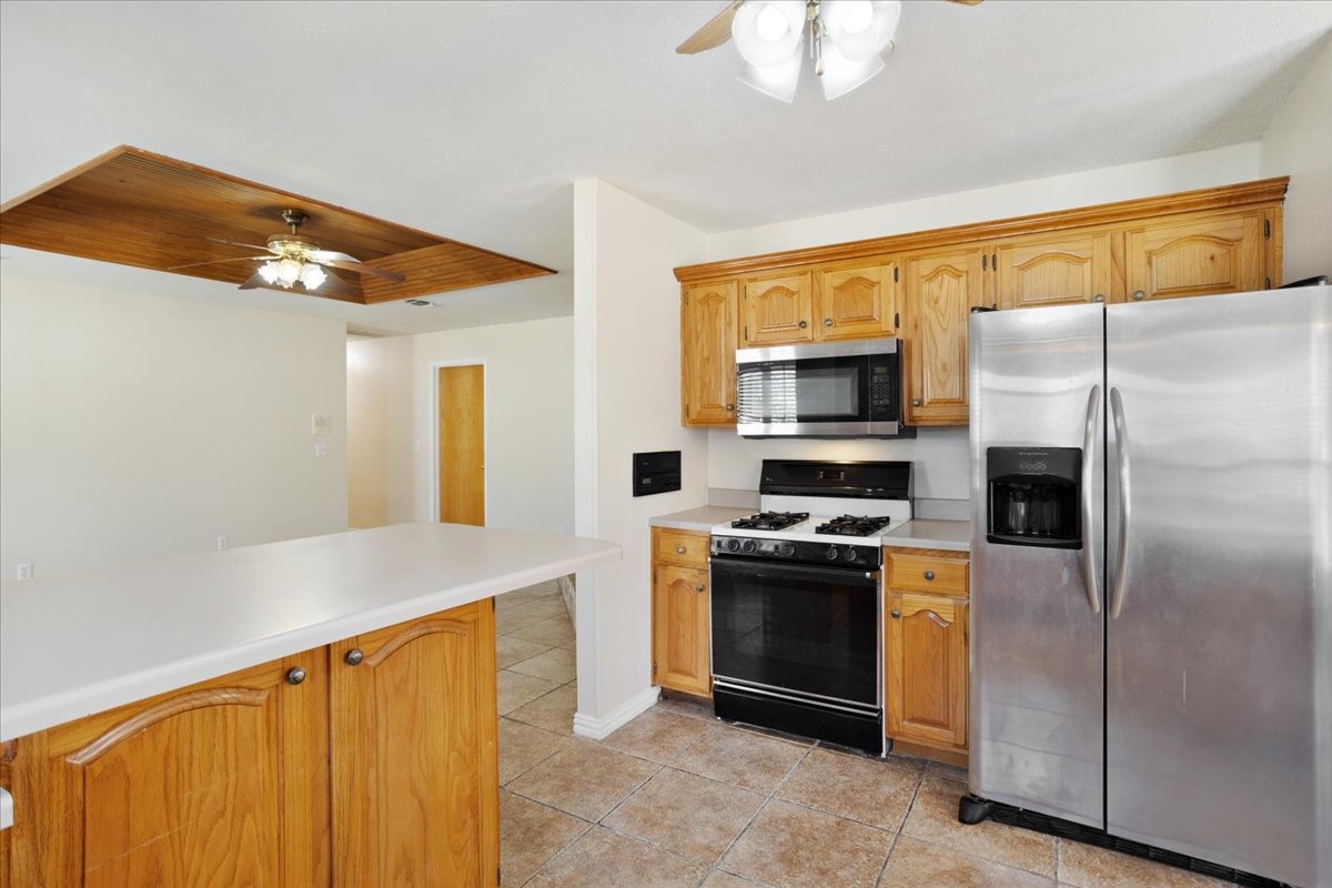 225 Red Oak Lane Powderly TX 75473