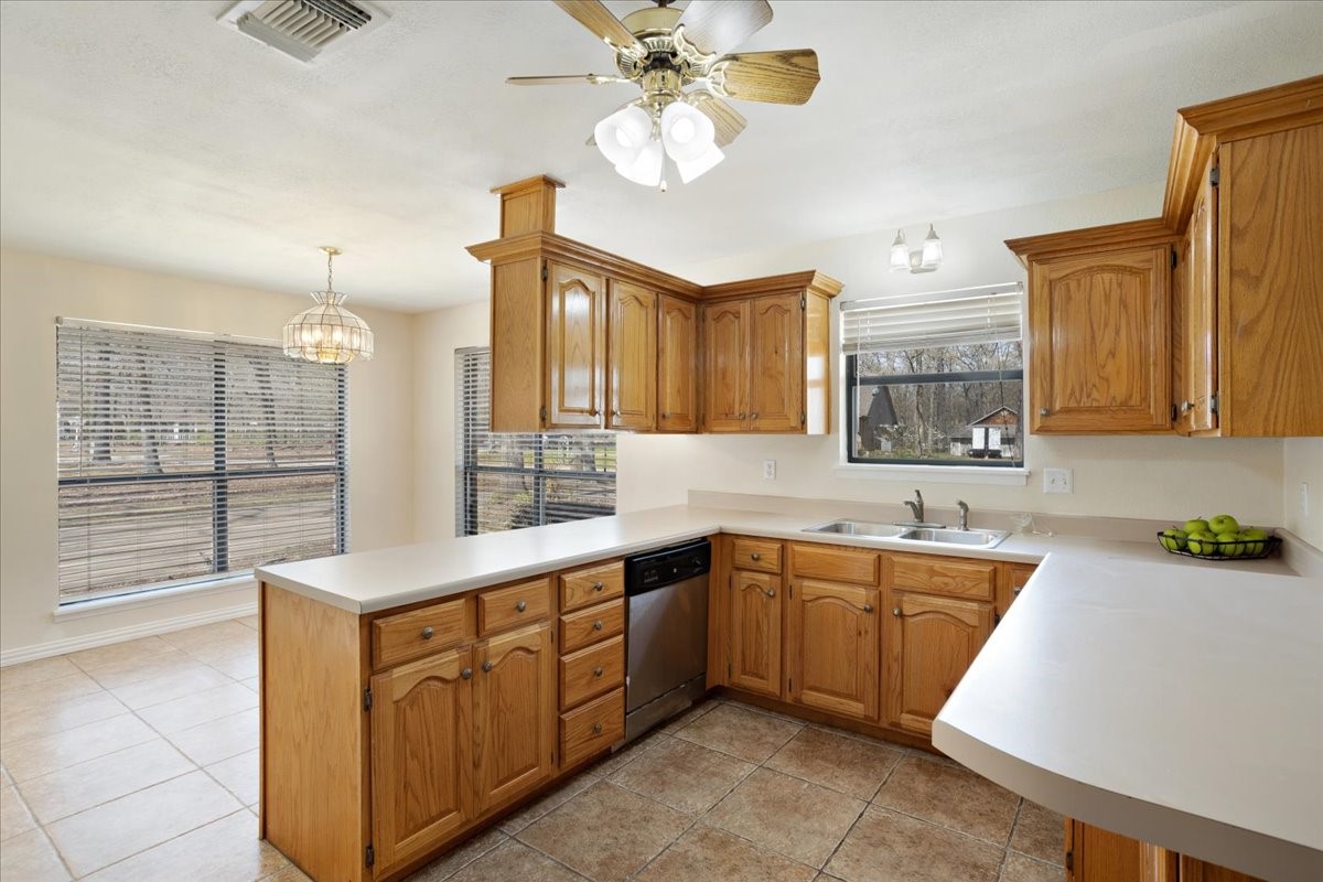 225 Red Oak Lane Powderly TX 75473