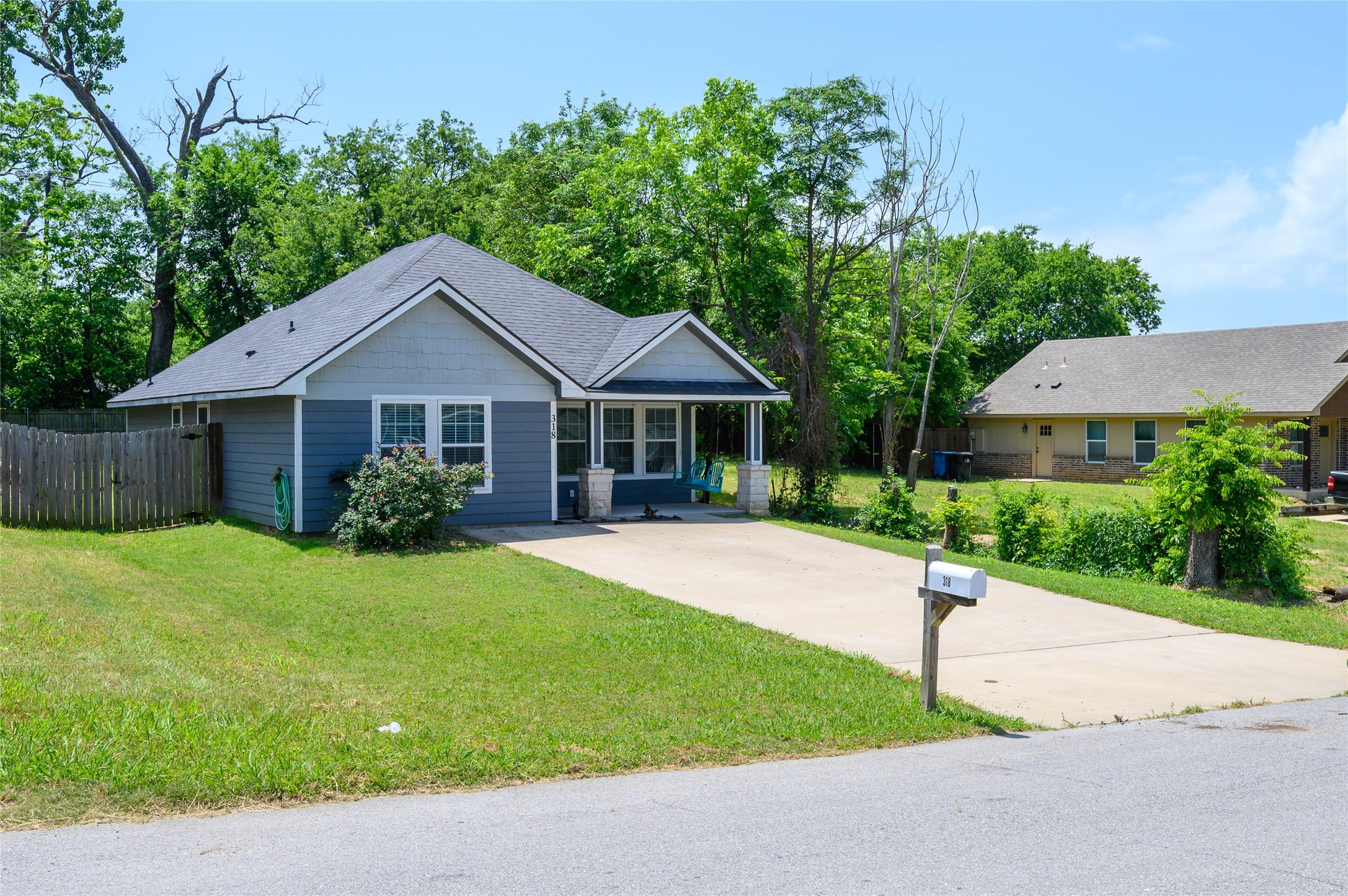 318 E Munson Street Denison TX 75021
