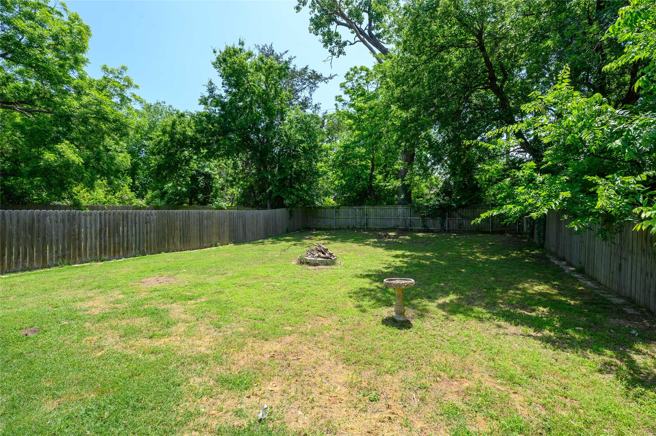318 E Munson Street Denison TX 75021