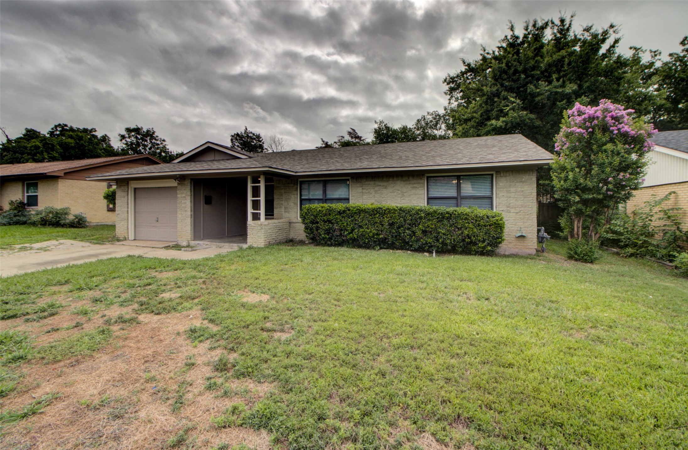 1709 Dorothy Drive Grand Prairie TX 75051