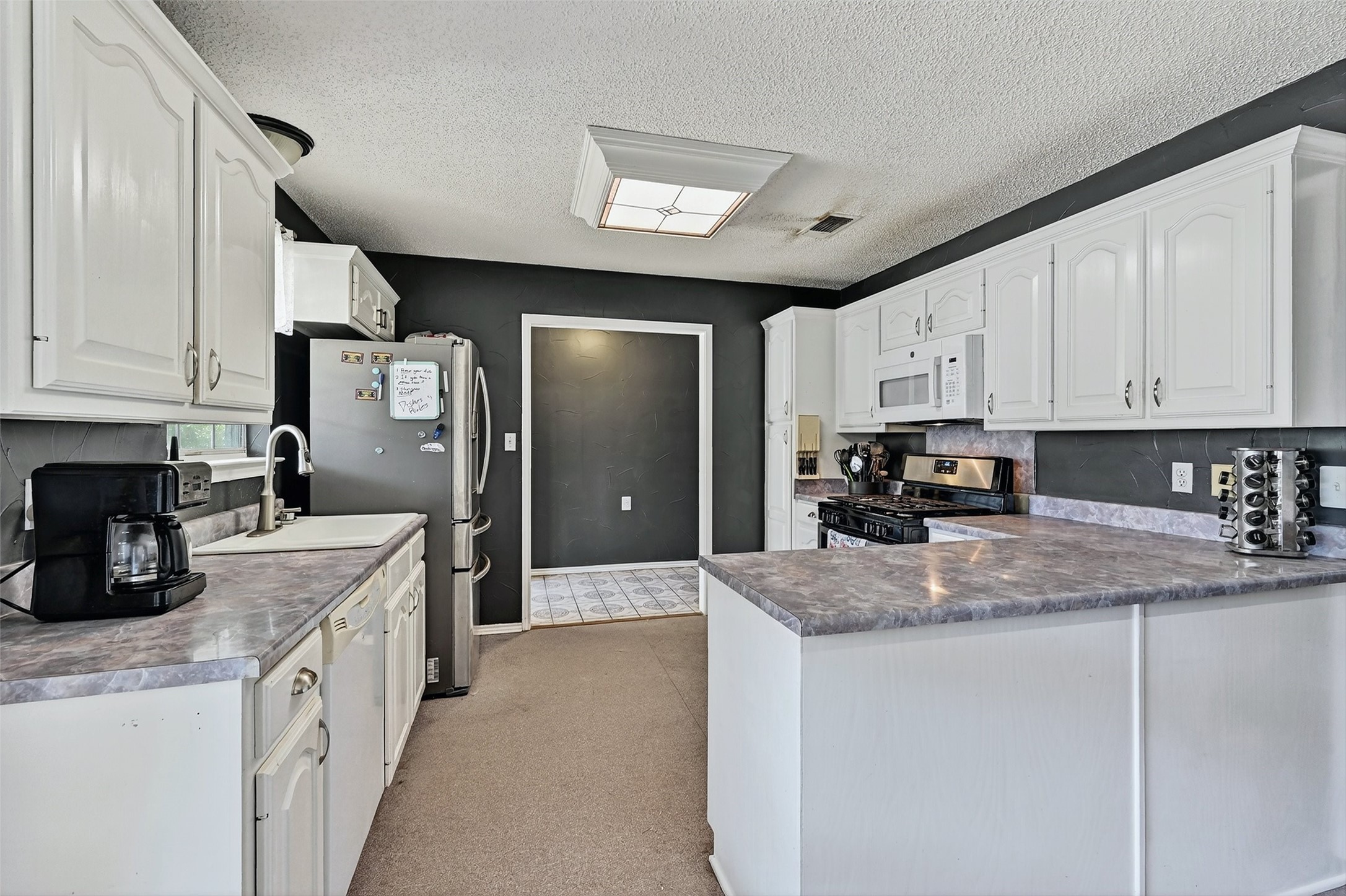 602 1/2 W Grand Street Whitewright TX 75491